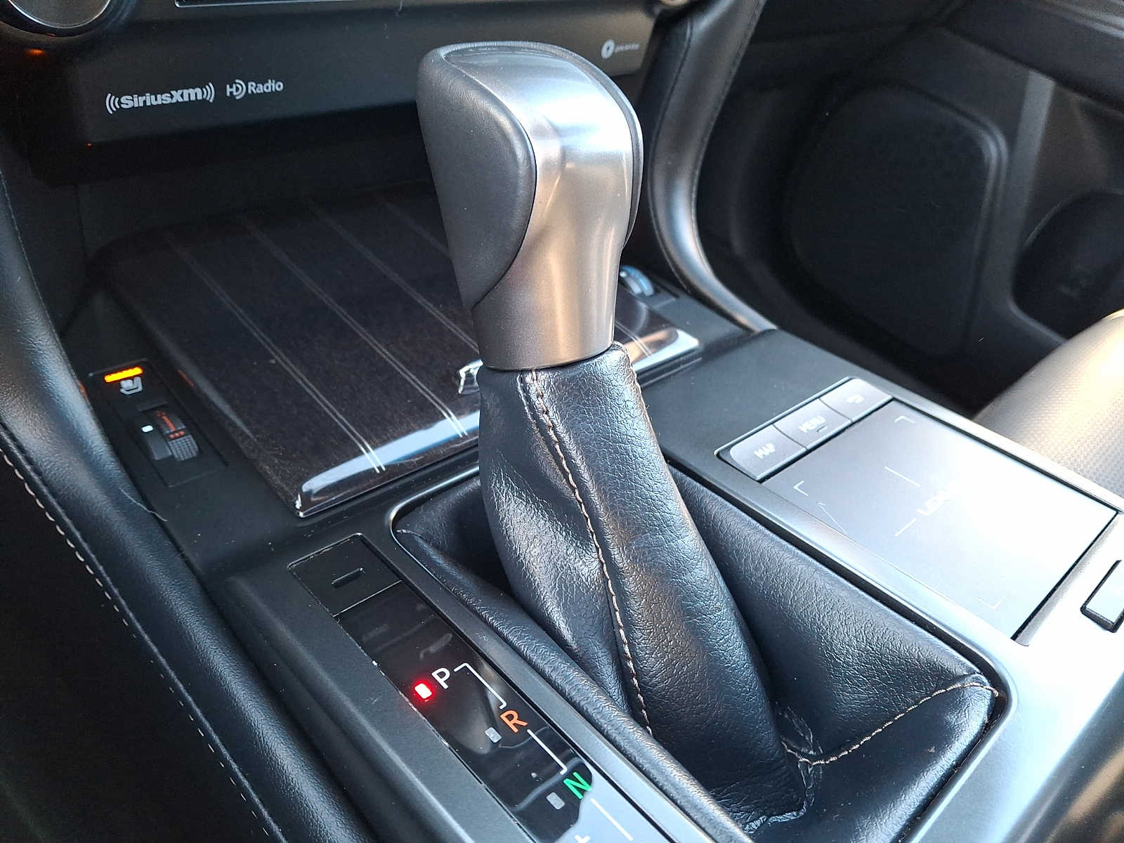 Thumbnail: 2023 Lexus GX - 14