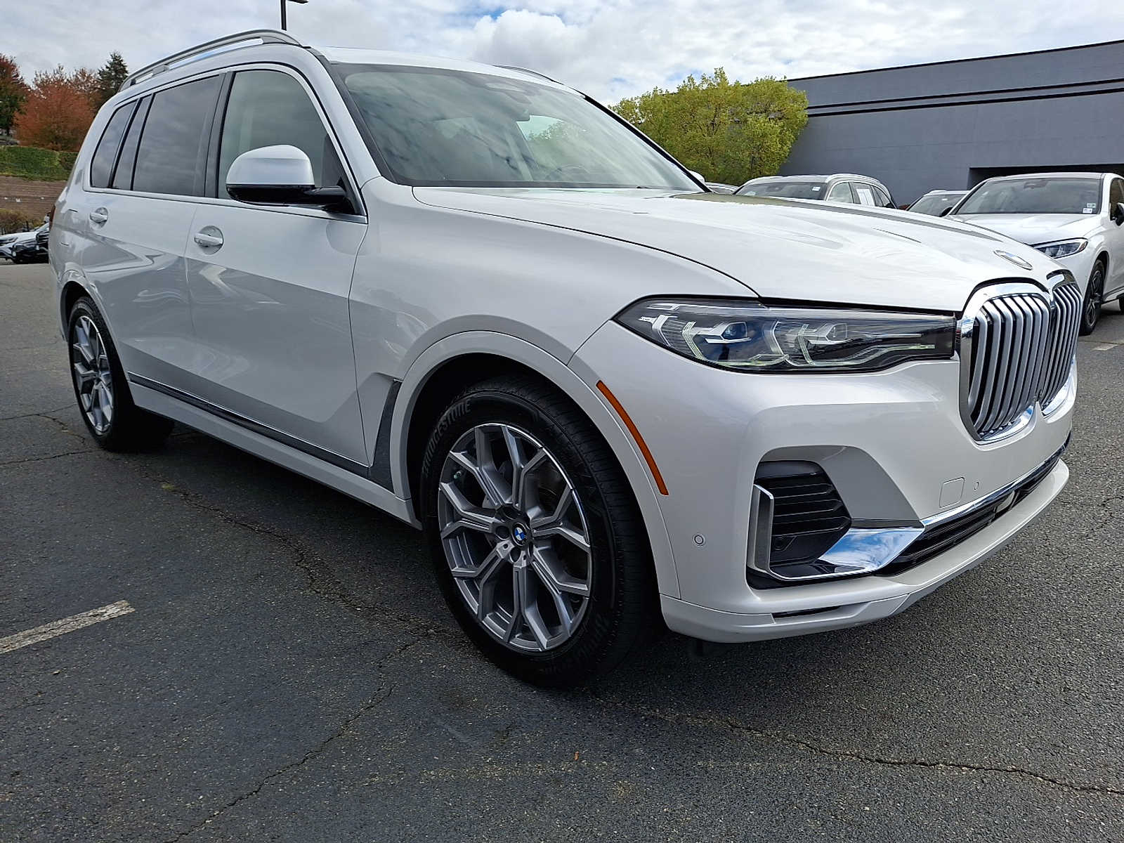 Thumbnail: 2021 BMW X7 - 3