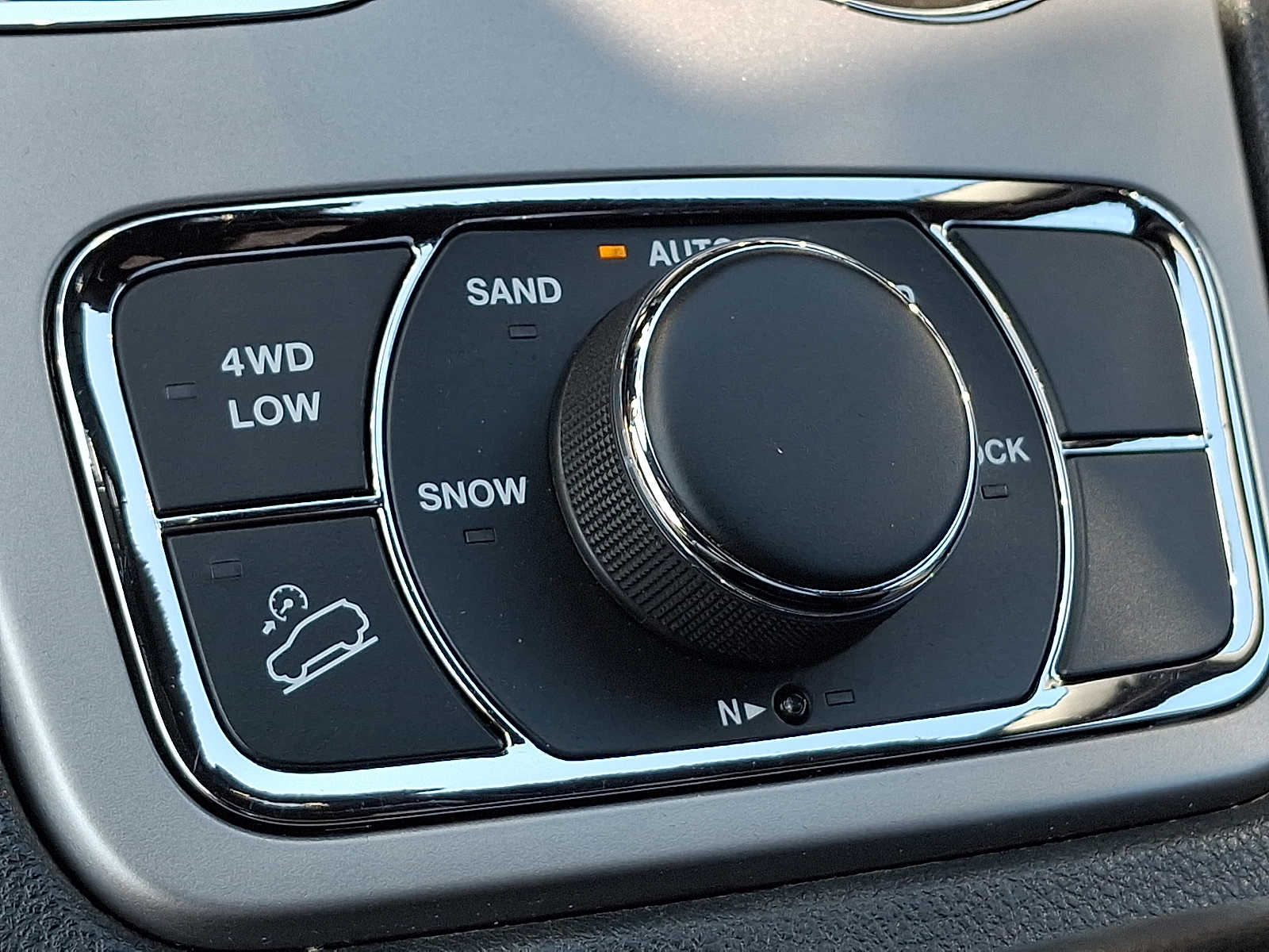 Thumbnail: 2019 Jeep Grand Cherokee - 20
