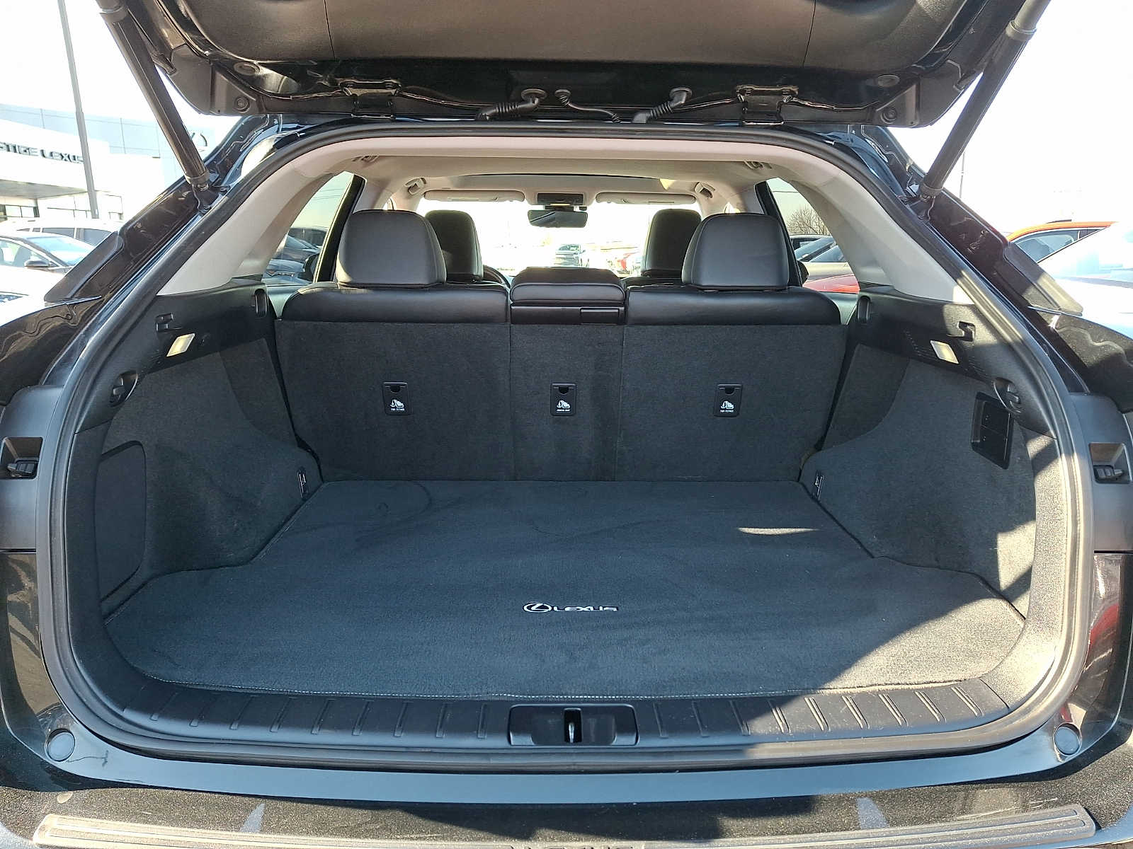 Thumbnail: 2021 Lexus RX - 26