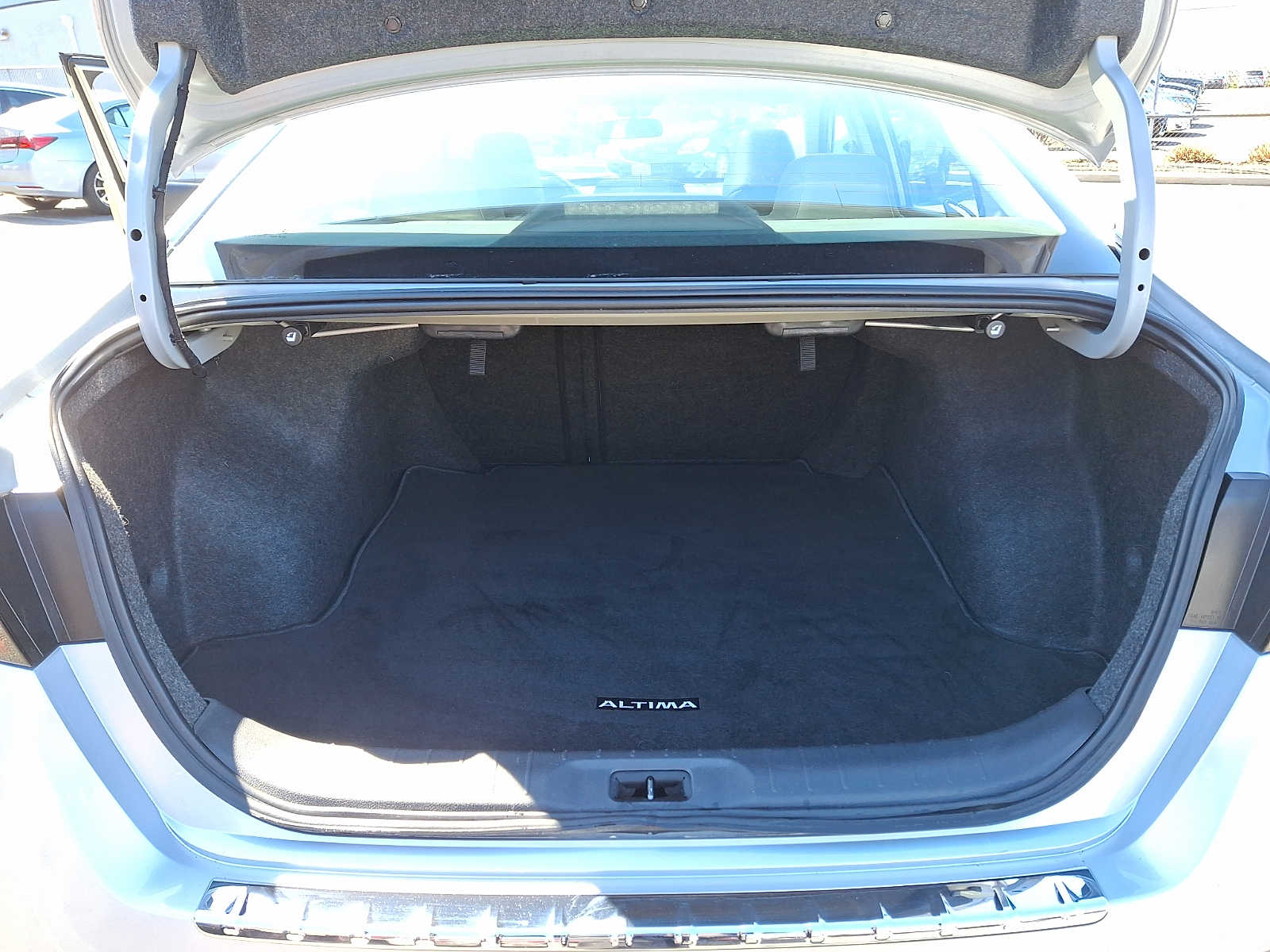 Thumbnail: 2020 Nissan Altima - 26