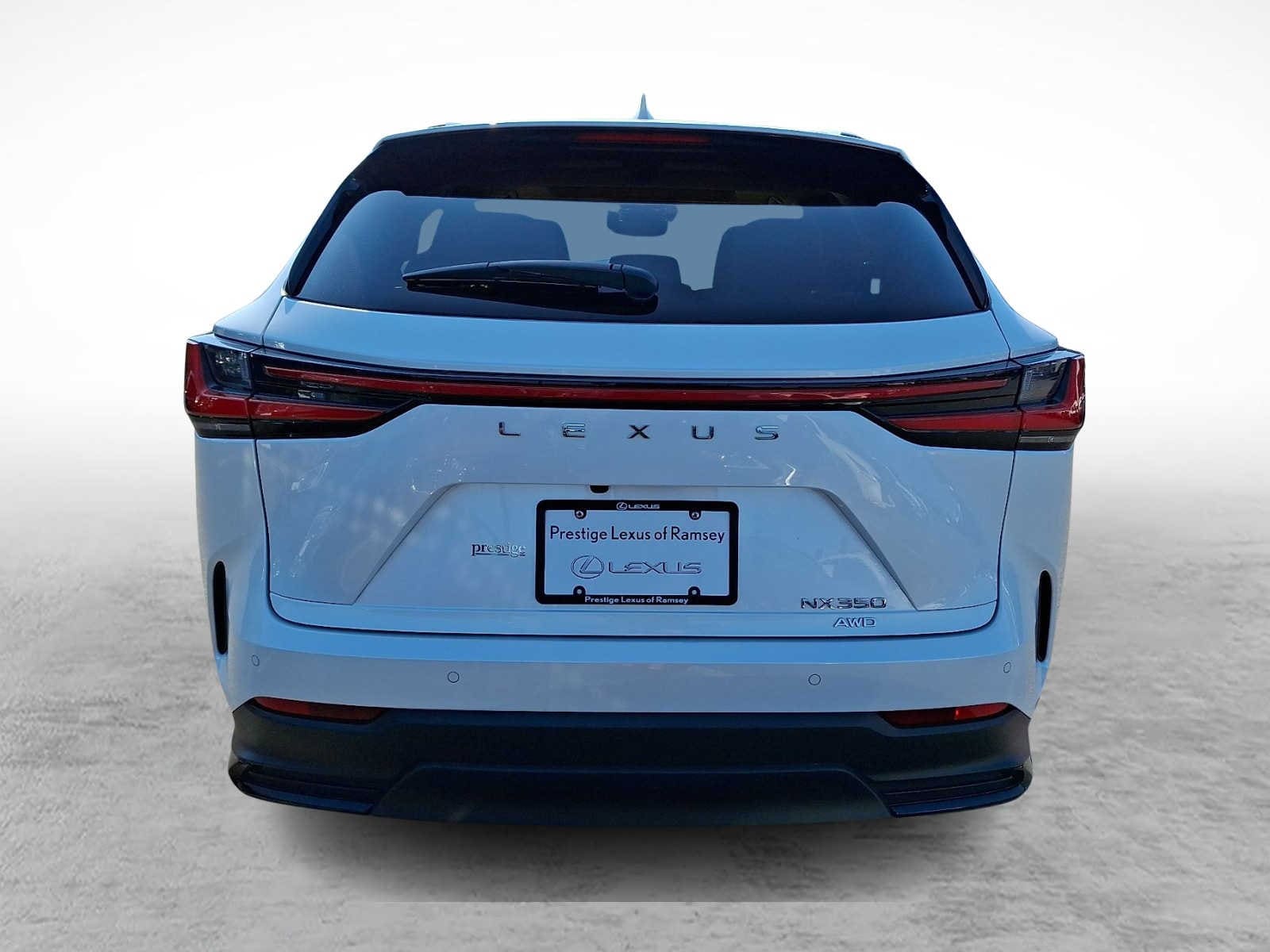 Thumbnail: 2024 Lexus ES - 4