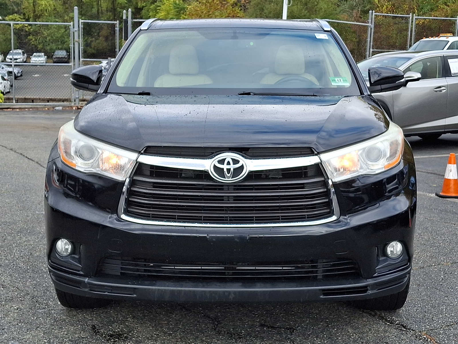 Thumbnail: 2014 Toyota Highlander - 2