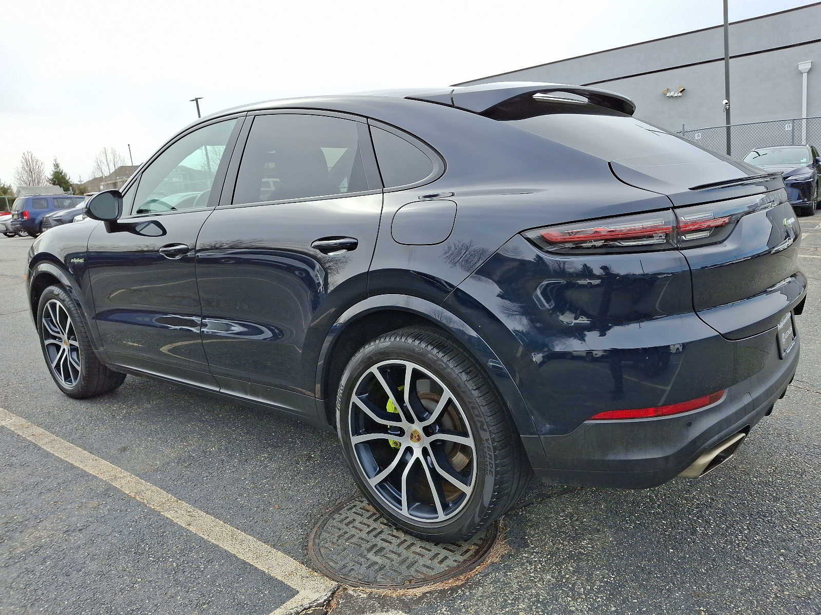Thumbnail: 2020 Porsche Cayenne - 6