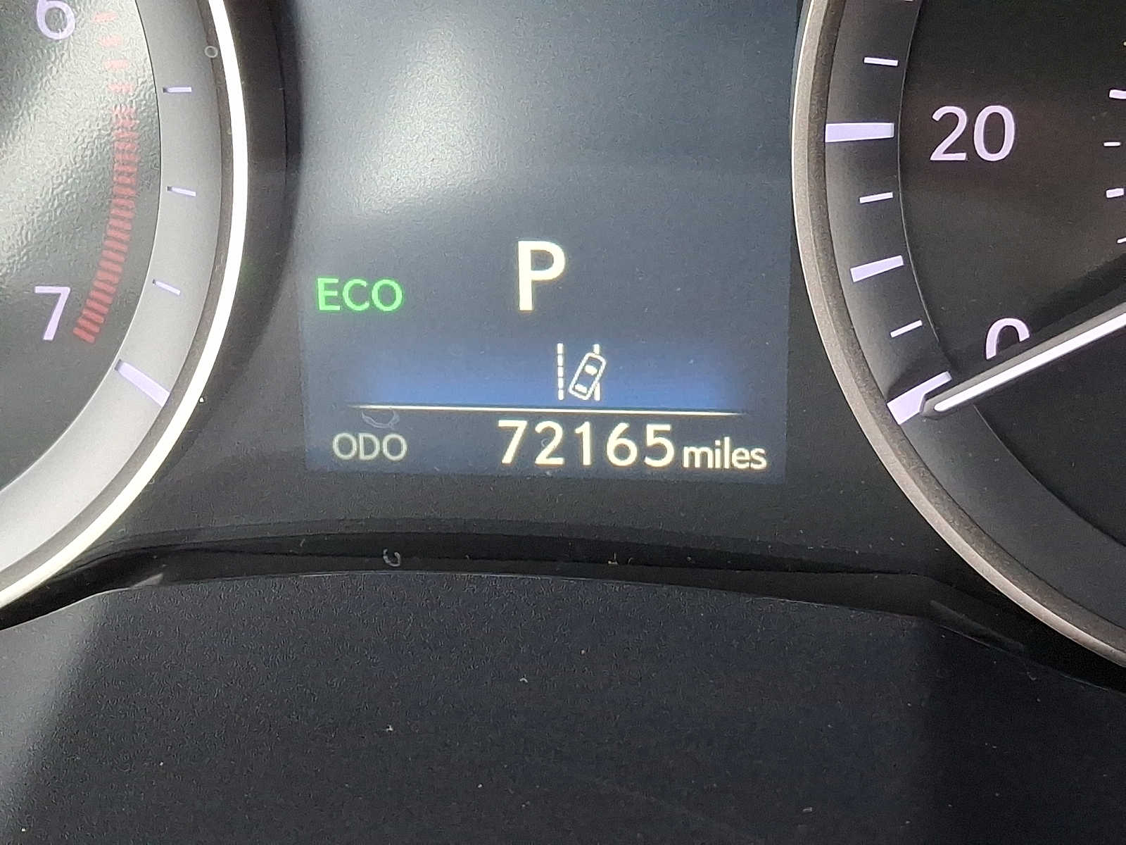 Thumbnail: 2018 Lexus ES - 17