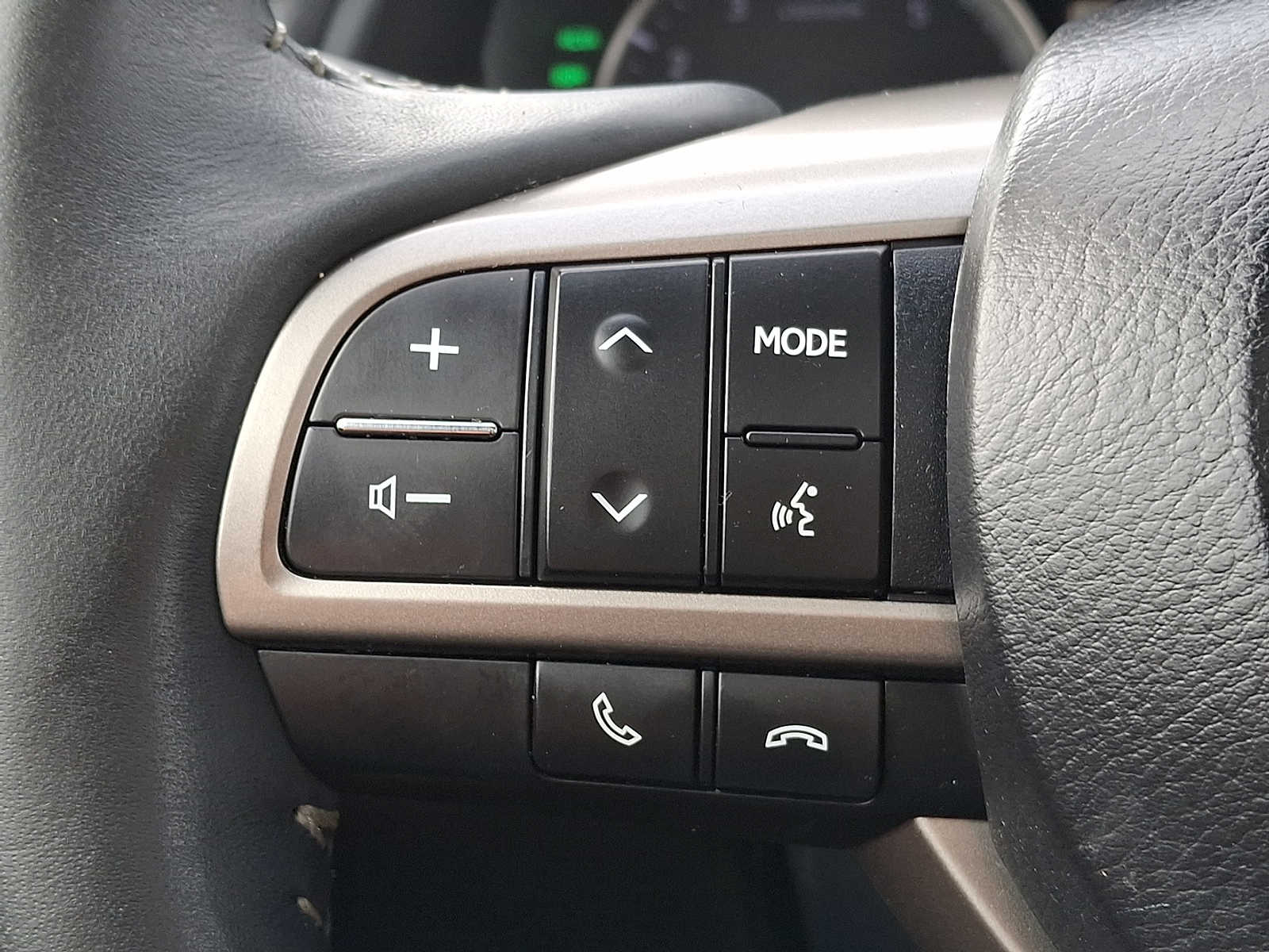 Thumbnail: 2019 Lexus RX - 18