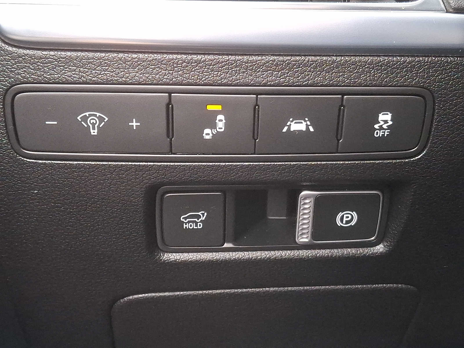 Thumbnail: 2022 Hyundai Palisade - 25