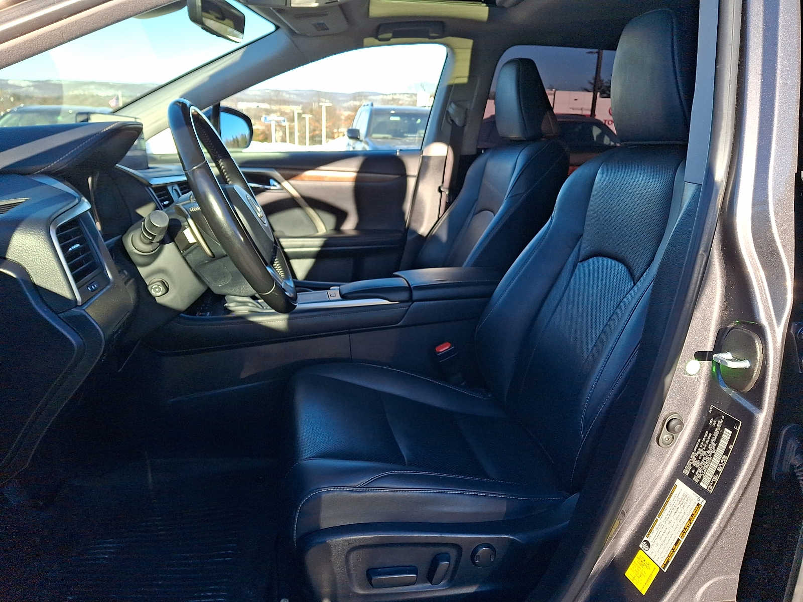 Thumbnail: 2022 Lexus RX - 11