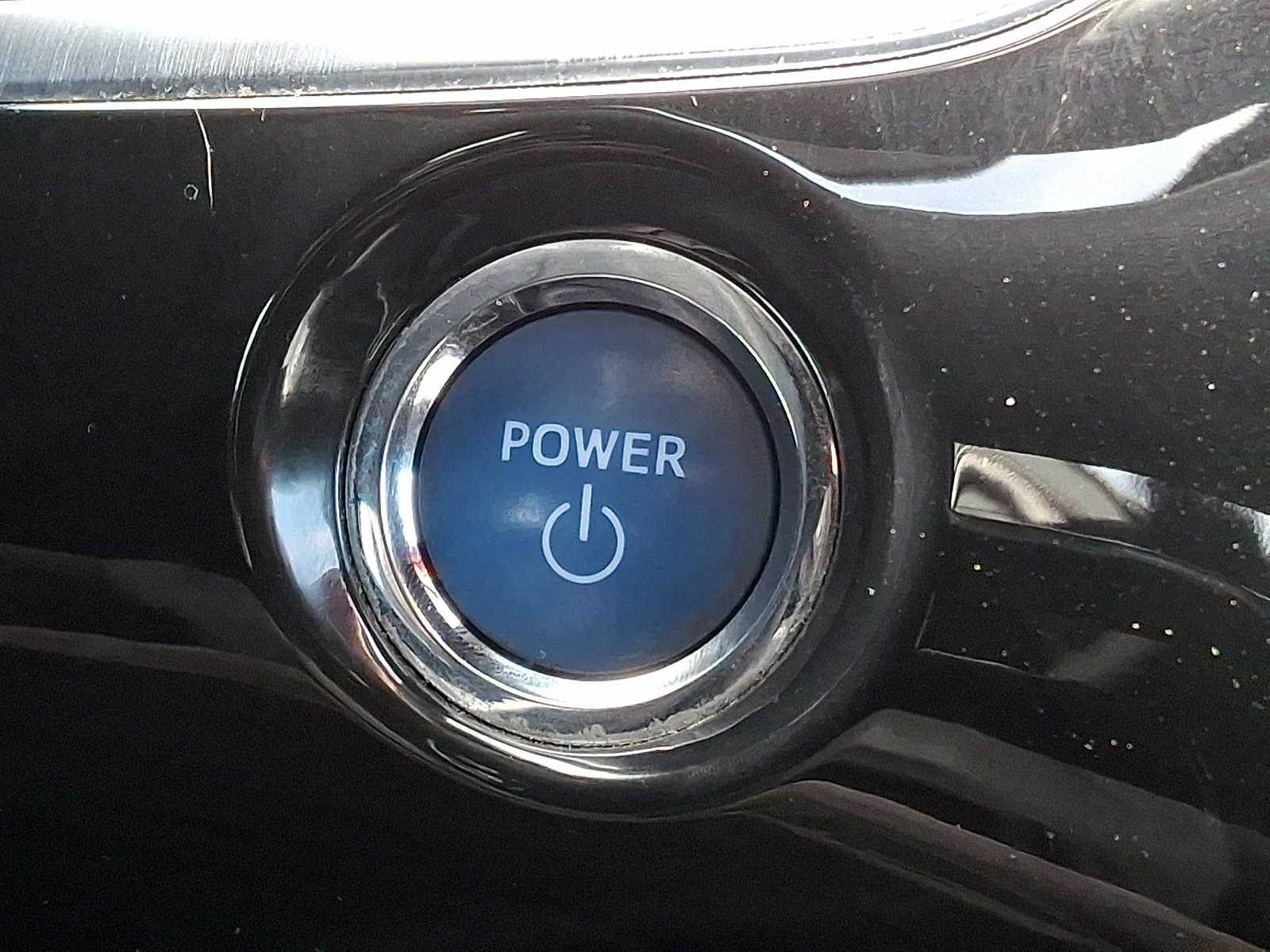 Thumbnail: 2017 Toyota Prius Prime - 19