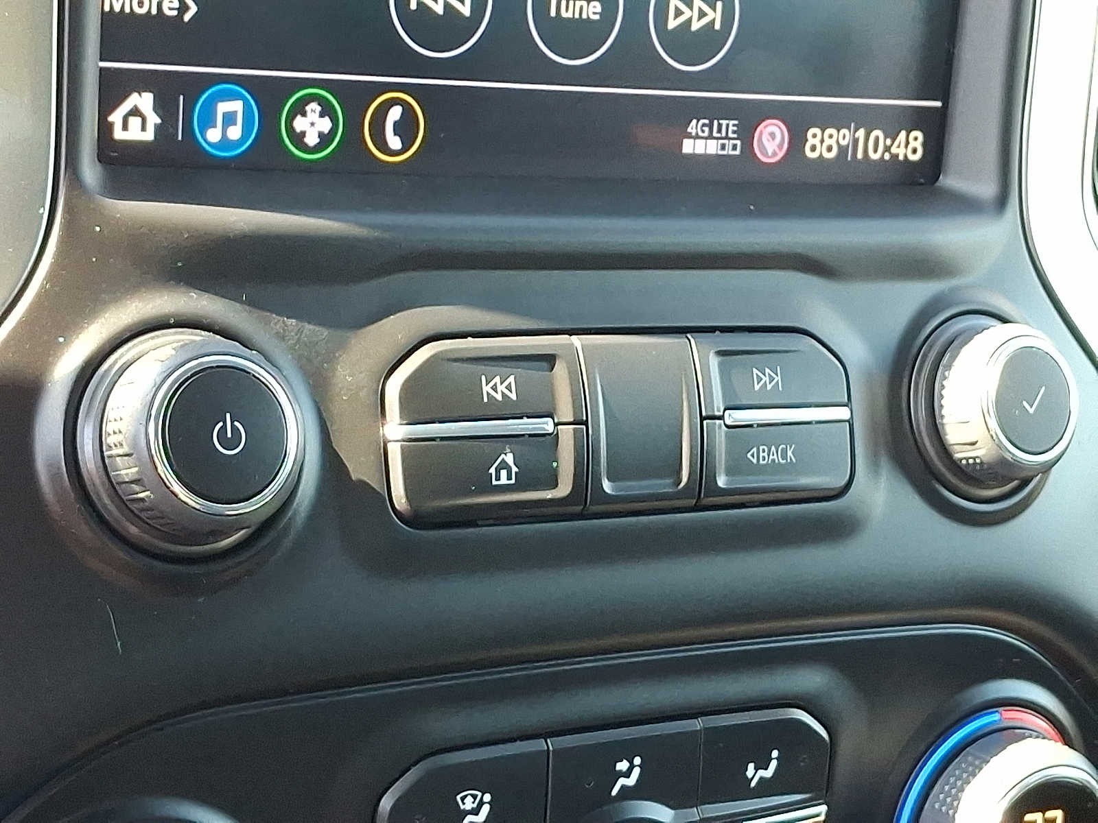 Thumbnail: 2021 Chevrolet Silverado 1500 - 13