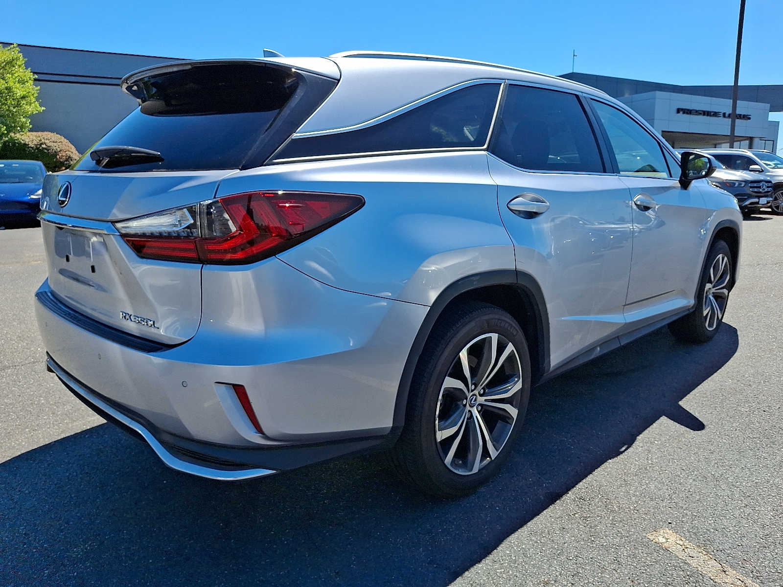Thumbnail: 2022 Lexus RX - 4