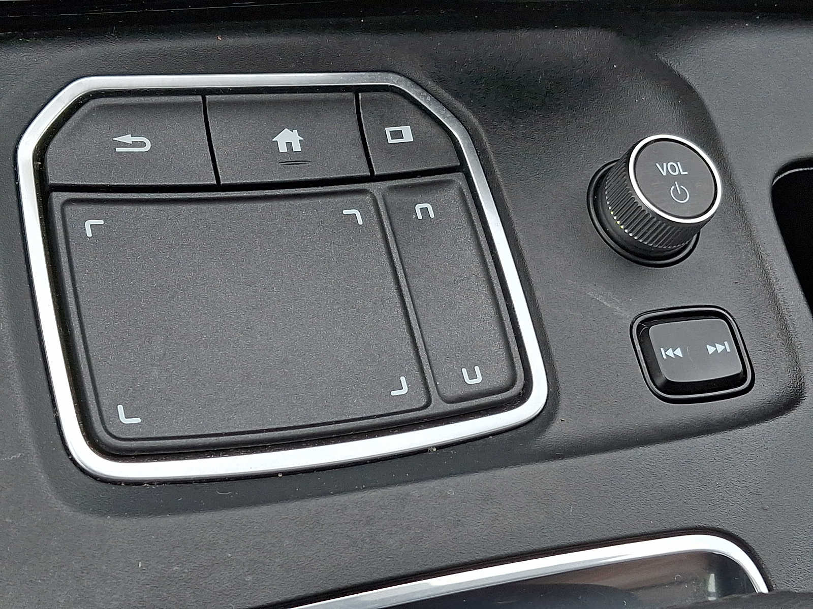 Thumbnail: 2023 Acura MDX - 22