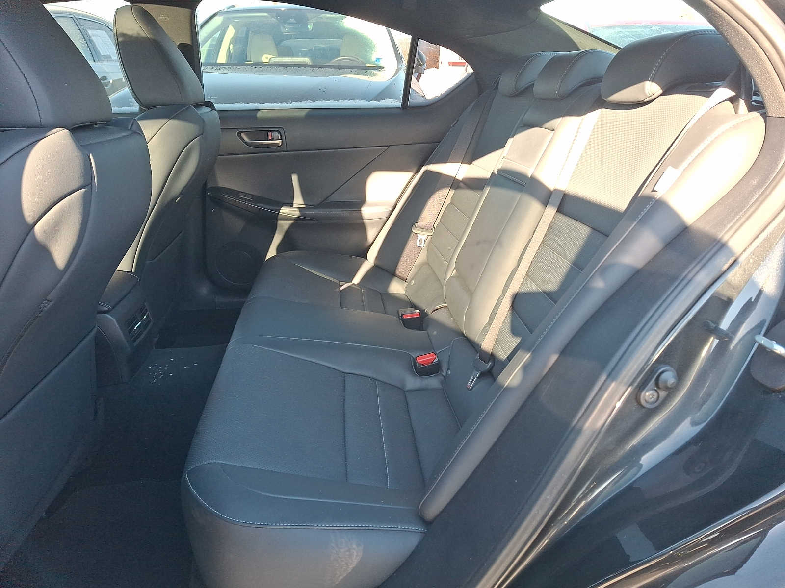 Thumbnail: 2023 Lexus IS - 7