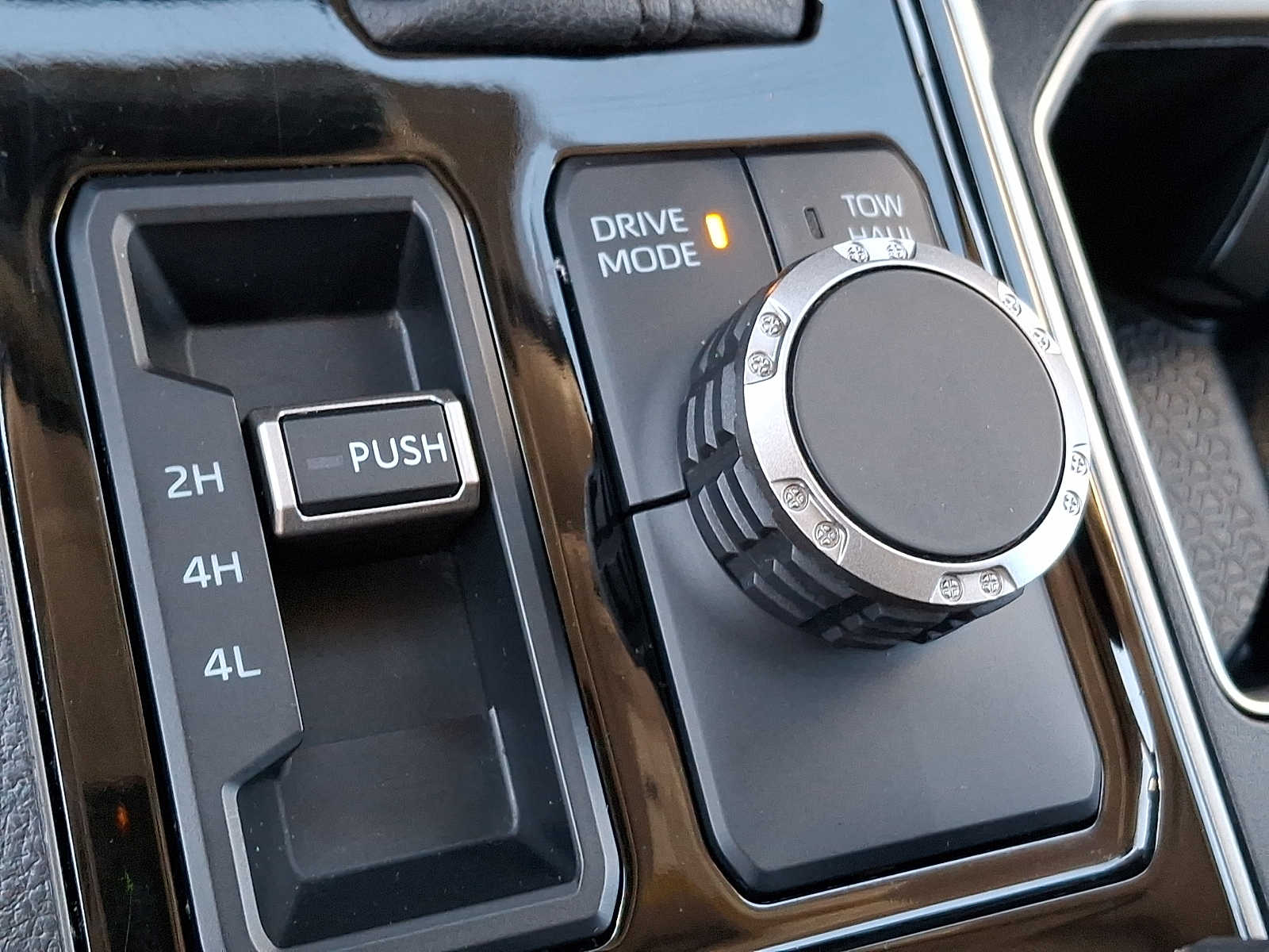 Thumbnail: 2023 Toyota Tundra - 19