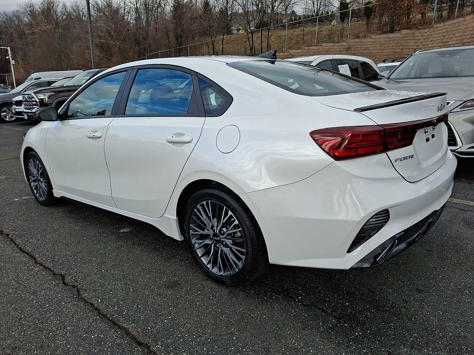 Thumbnail: 2023 Kia Forte - 6