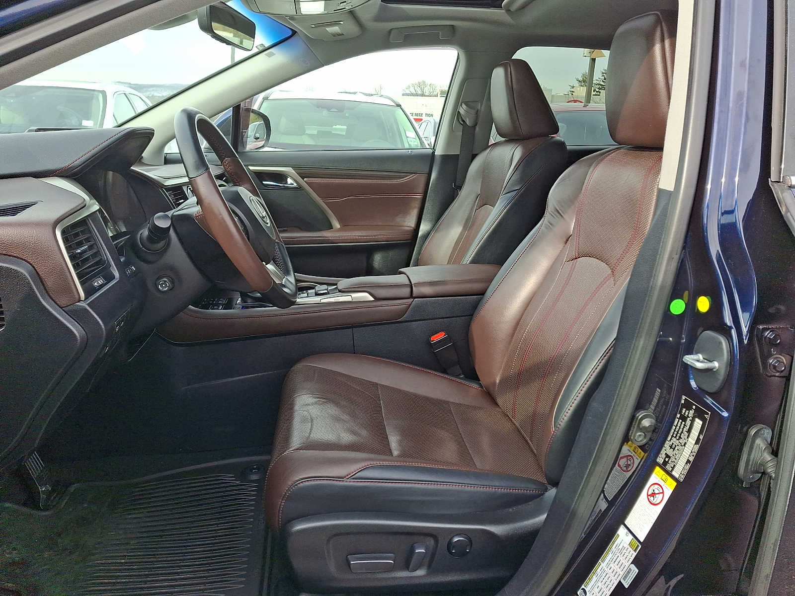 Thumbnail: 2017 Lexus RX - 9