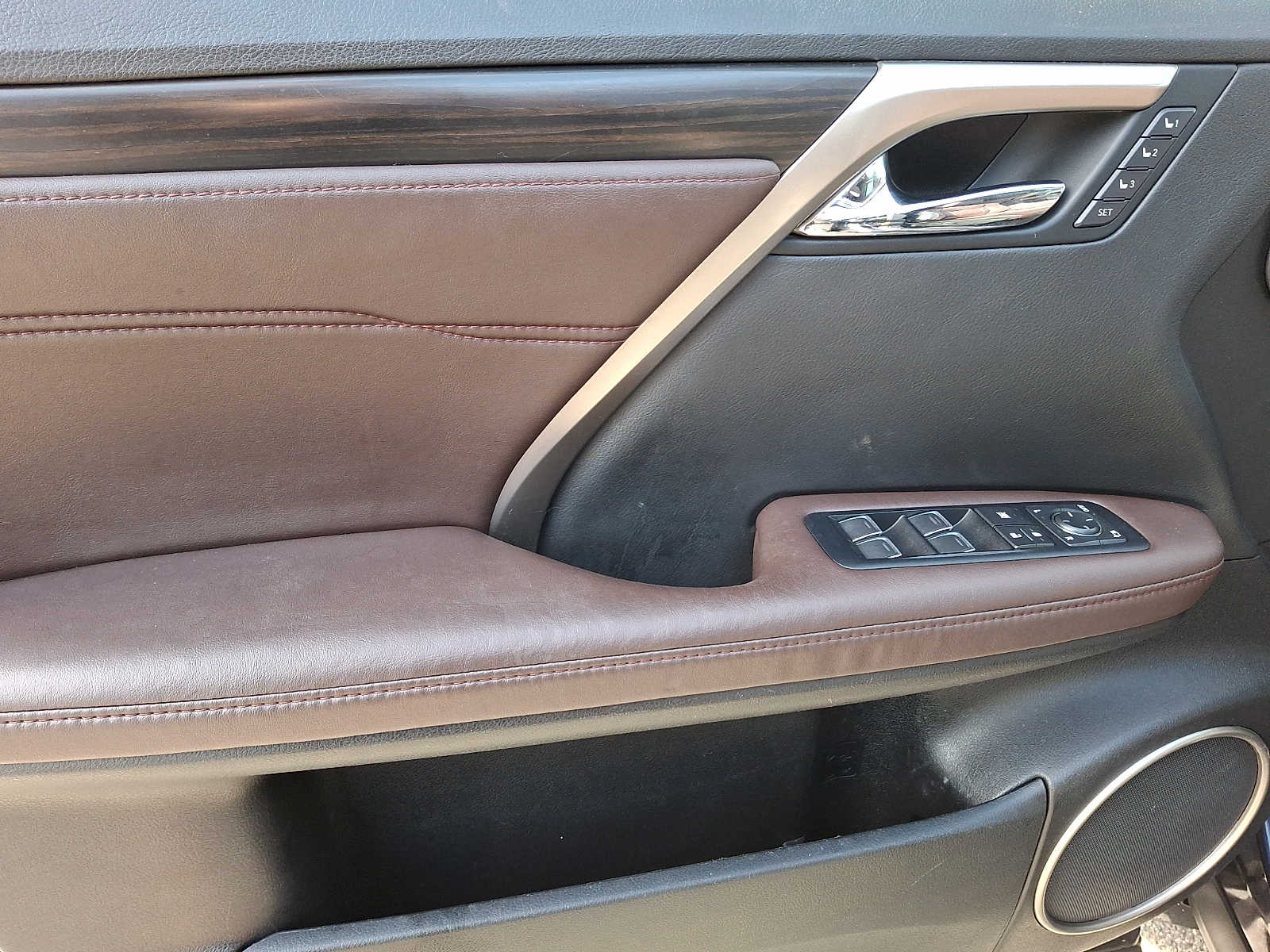 Thumbnail: 2017 Lexus RX - 9