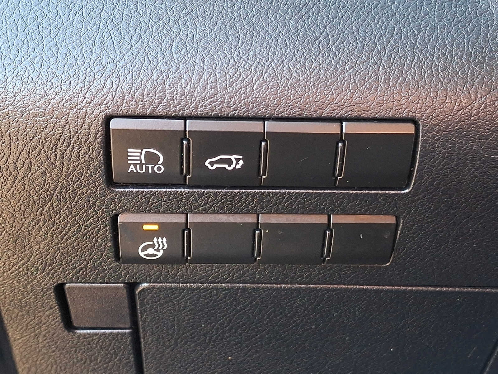 Thumbnail: 2021 Lexus RX - 23