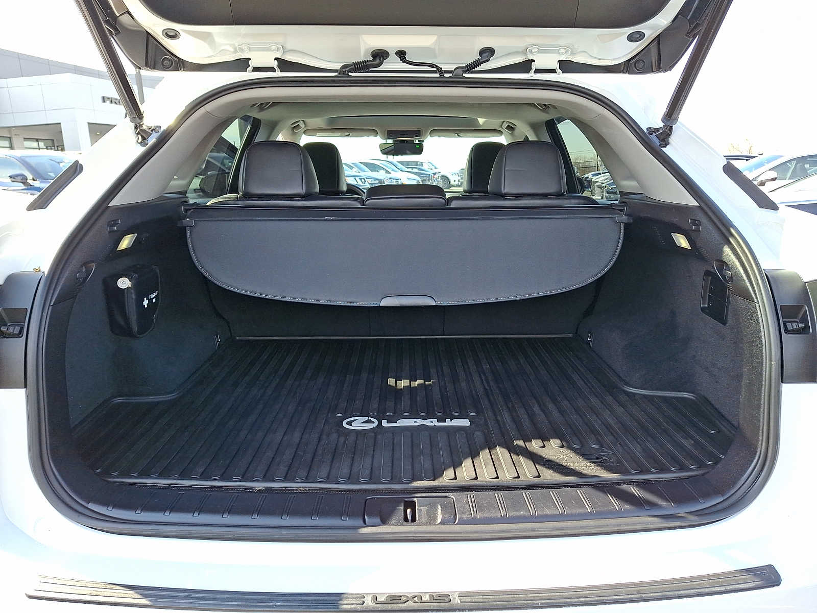 Thumbnail: 2021 Lexus RX - 26