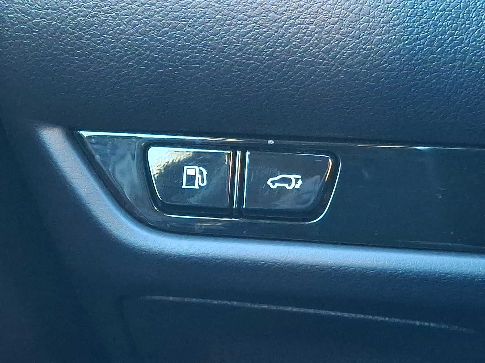 Thumbnail: 2025 Lexus NX - 25