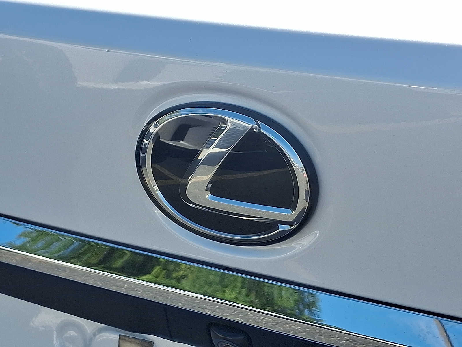 Thumbnail: 2019 Lexus ES - 29