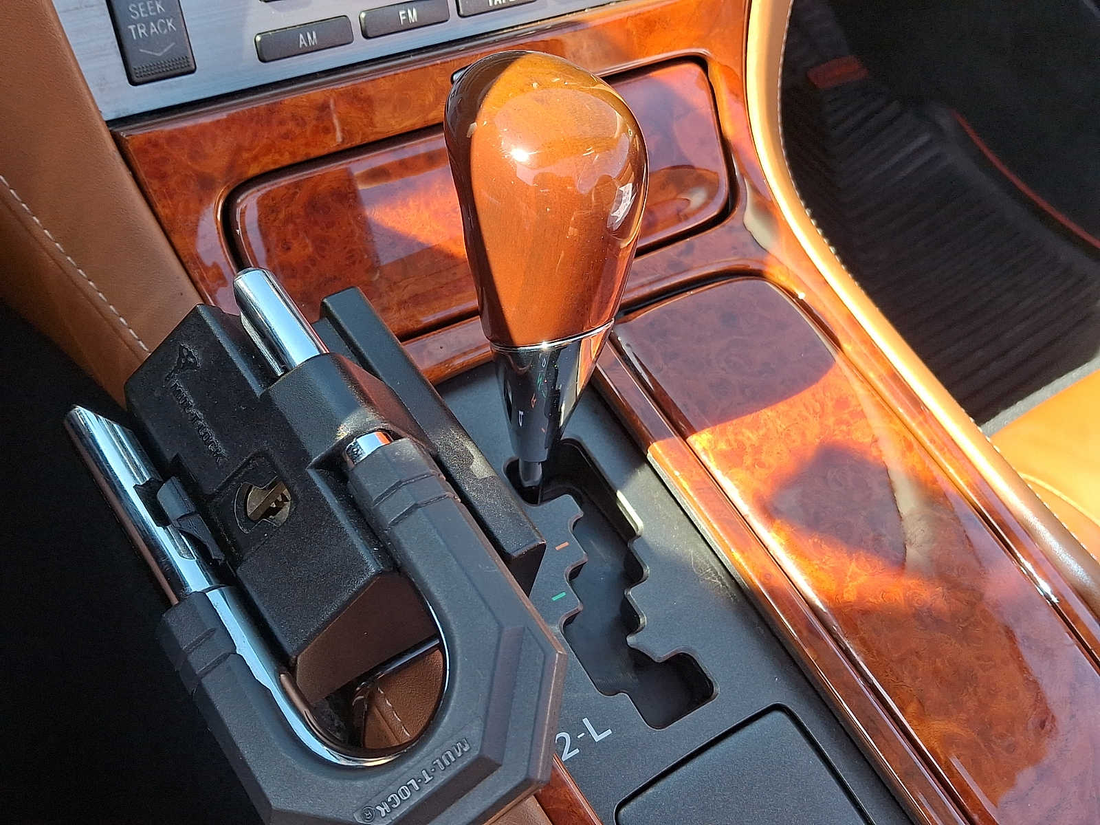 Thumbnail: 2002 Lexus SC - 11