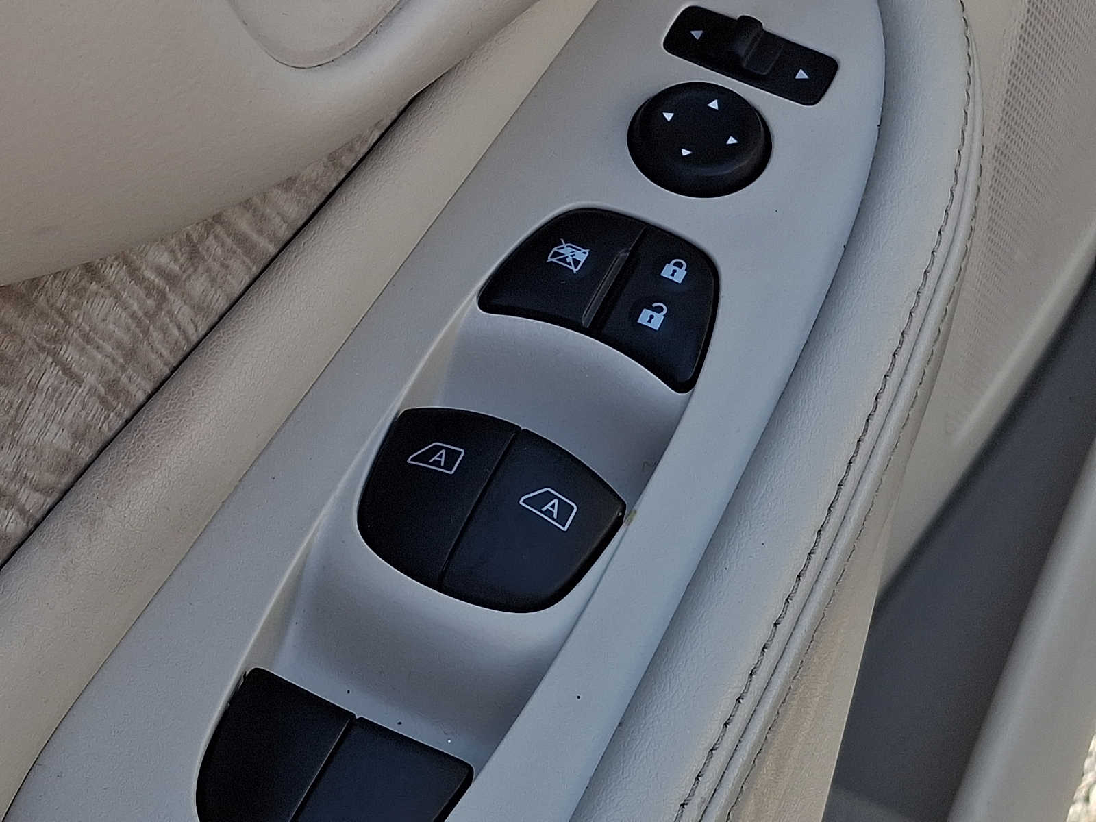 Thumbnail: 2019 Nissan Murano - 25