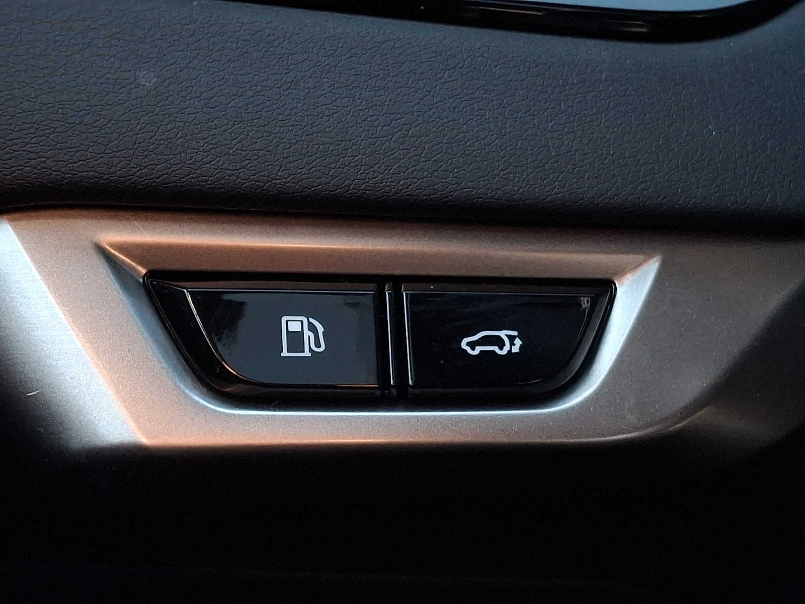 Thumbnail: 2025 Lexus RX - 22