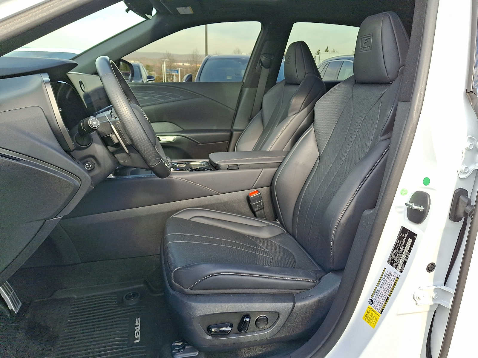 Thumbnail: 2024 Lexus RX - 10