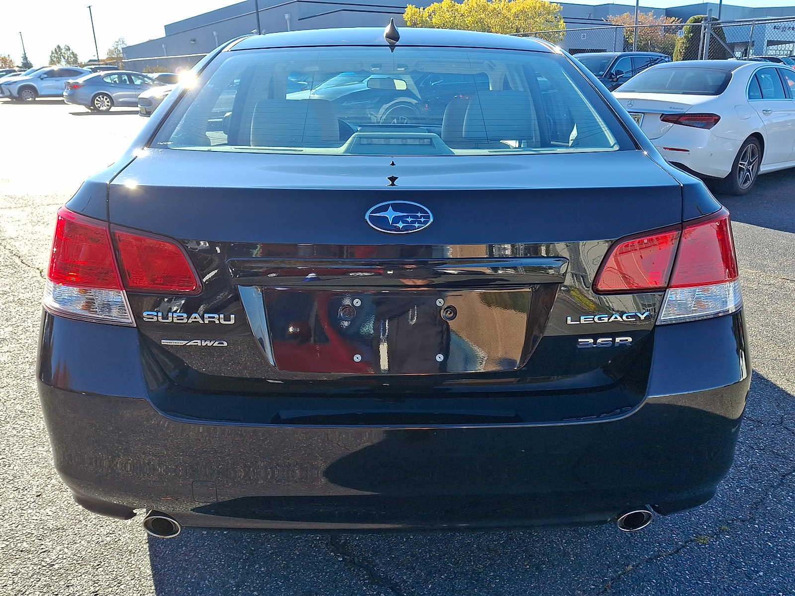 Thumbnail: 2011 Subaru Legacy - 5