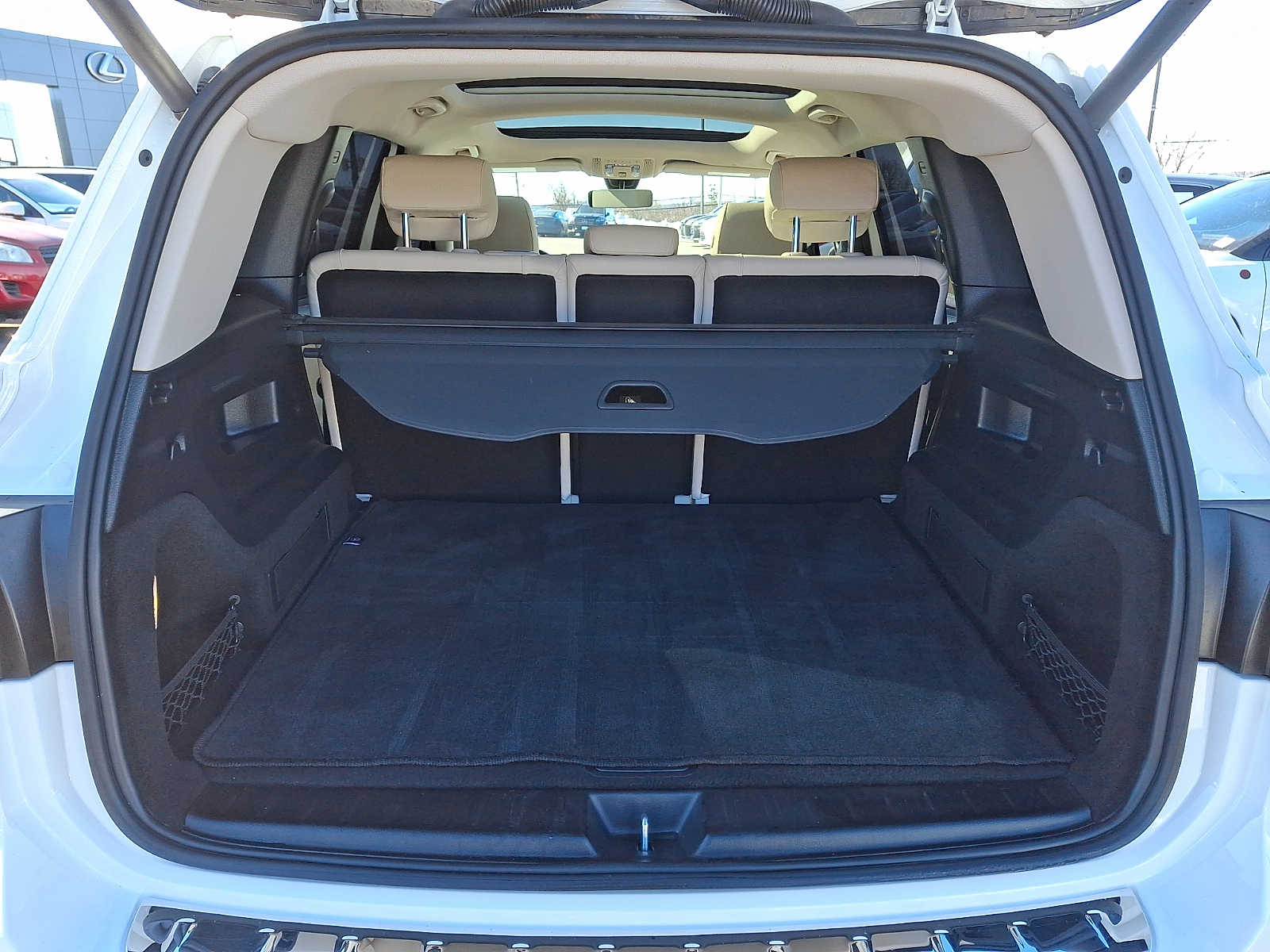 Thumbnail: 2022 Mercedes-Benz GLB - 27