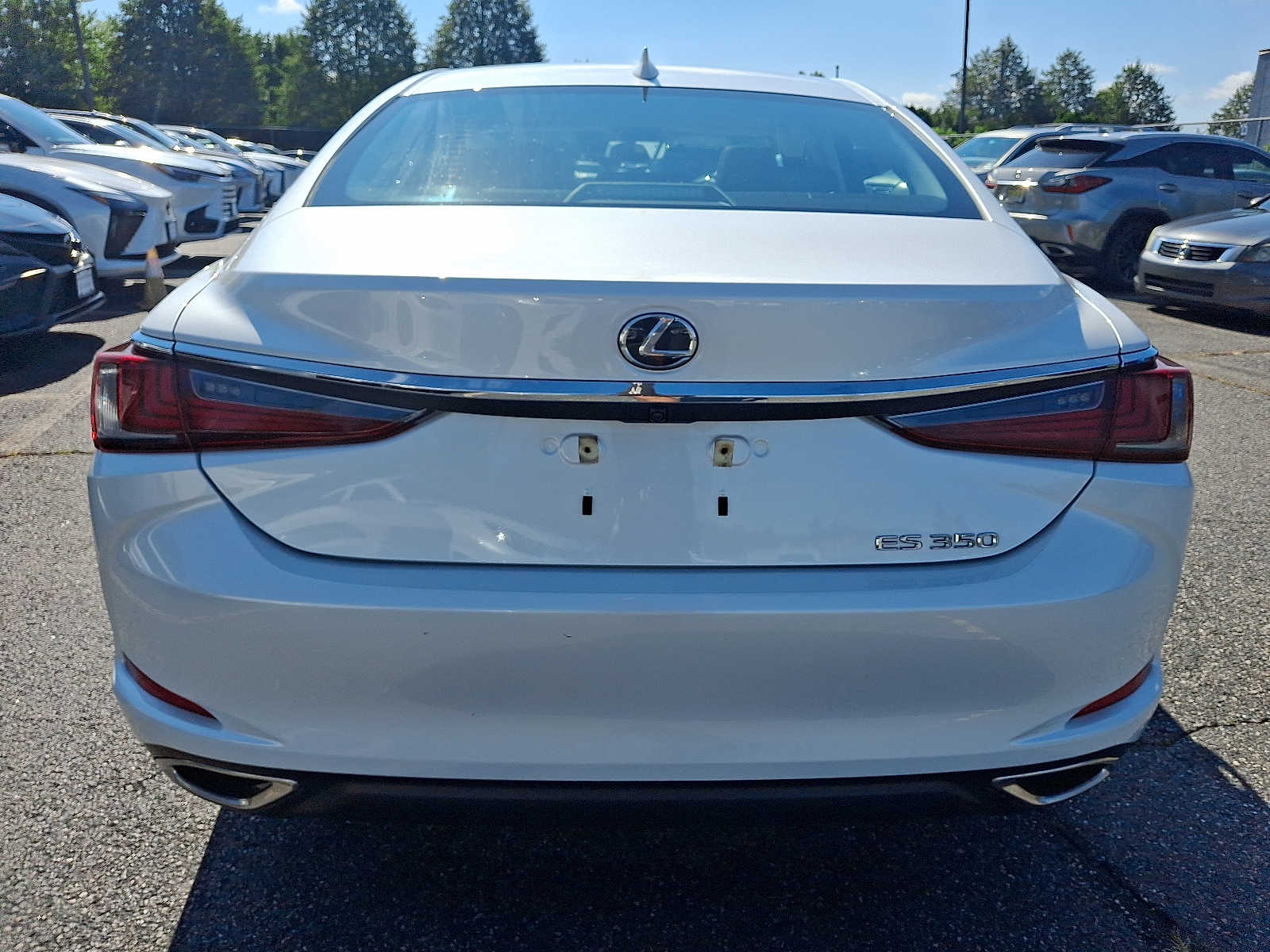 Thumbnail: 2019 Lexus ES - 5