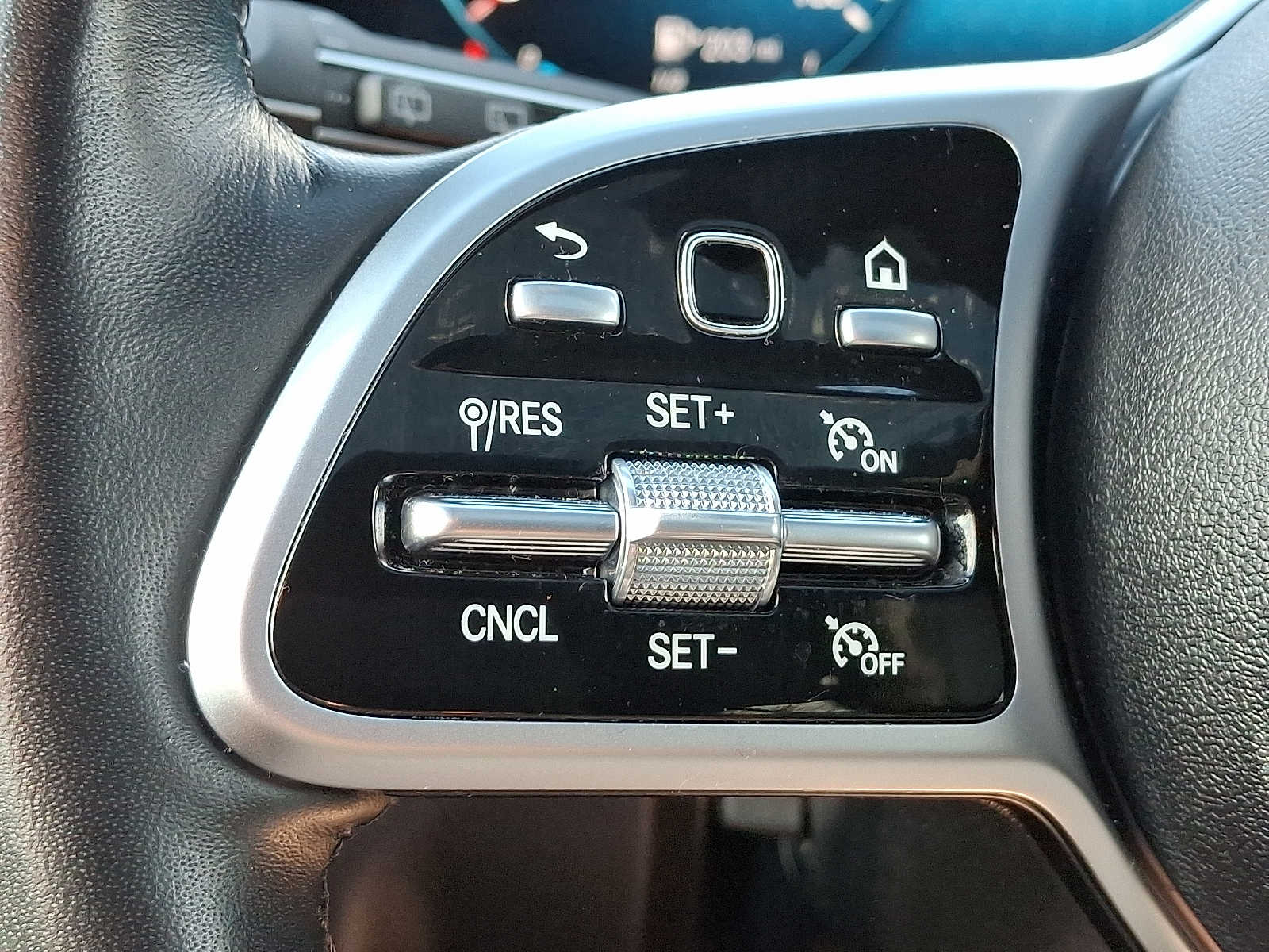 Thumbnail: 2021 Mercedes-Benz GLE - 14