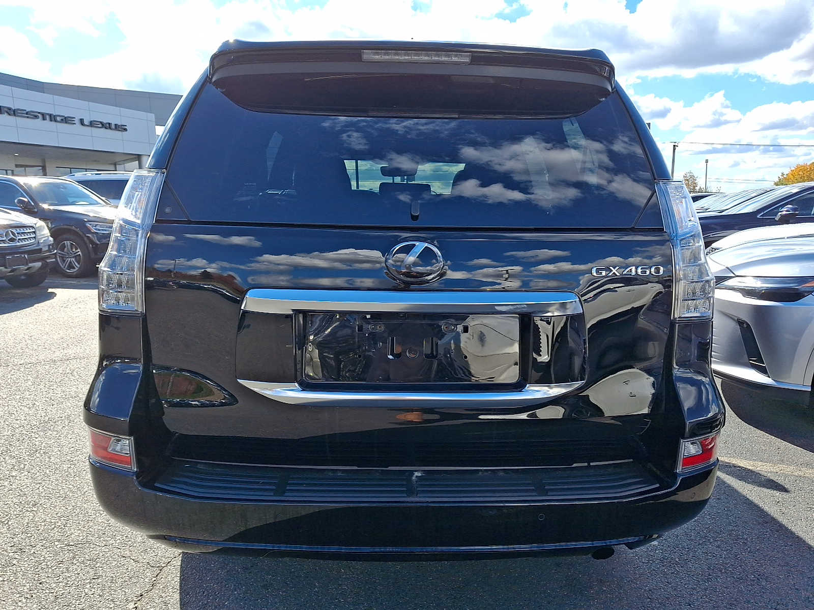 Thumbnail: 2022 Lexus GX - 4