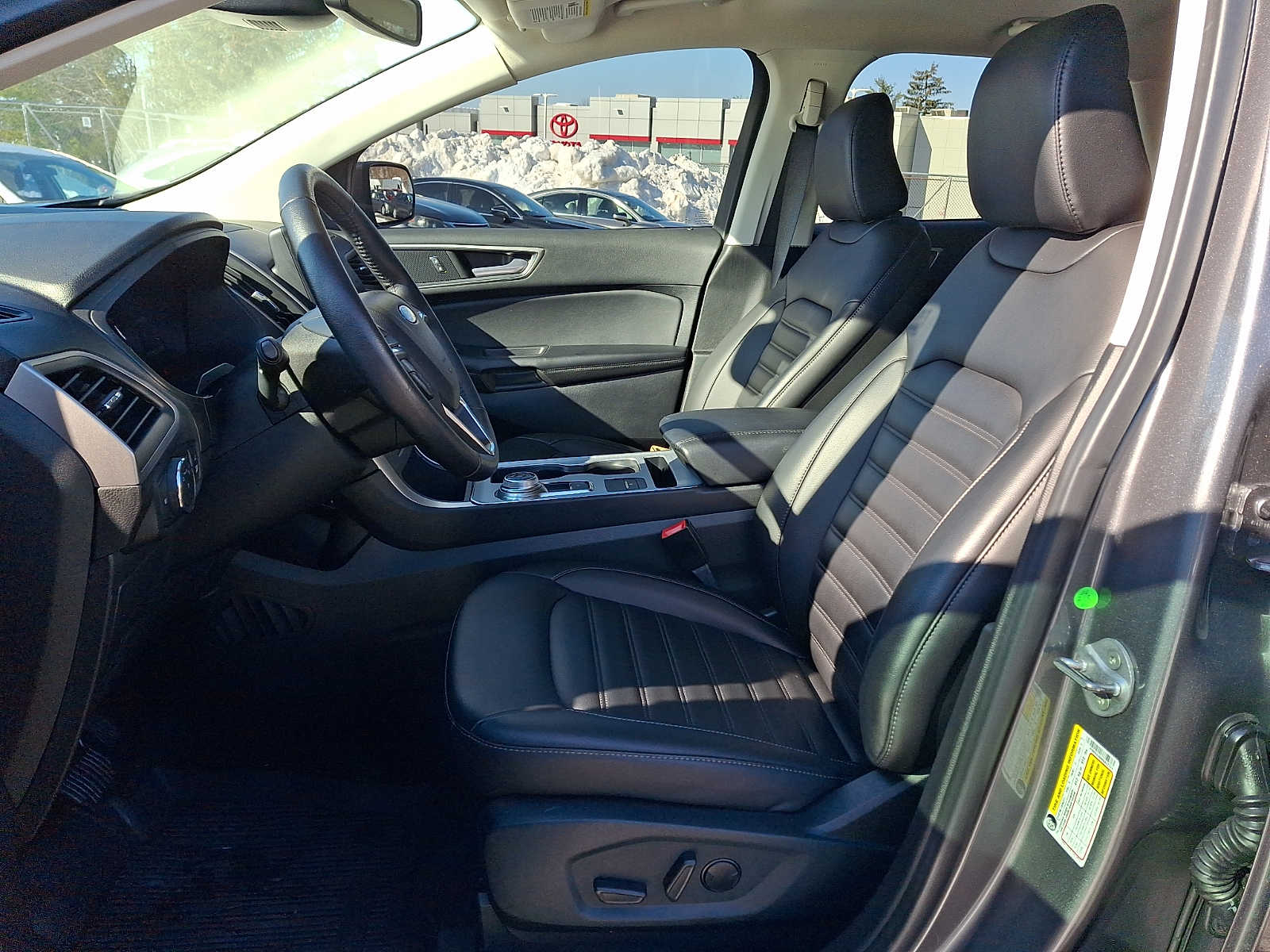 Thumbnail: 2022 Ford Edge - 10