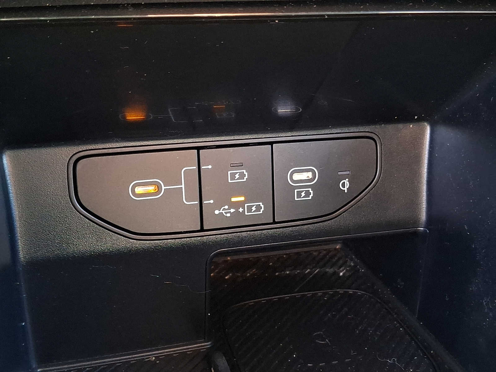 Thumbnail: 2024 Kia Sorento - 20