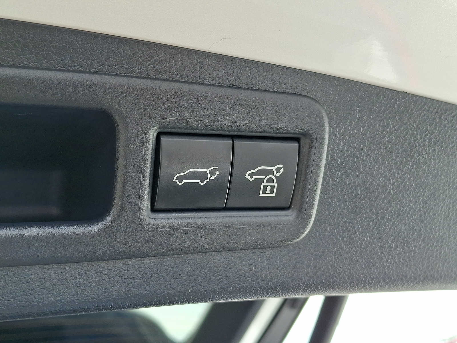 Thumbnail: 2024 Lexus RX - 28