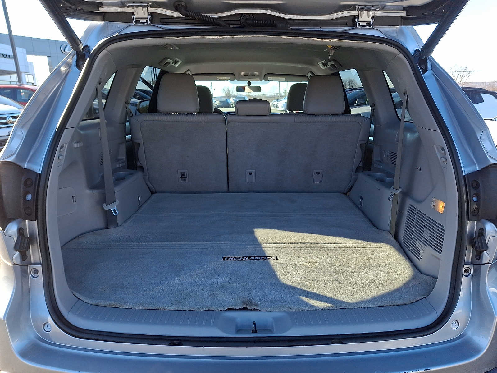 Thumbnail: 2015 Toyota Highlander - 25