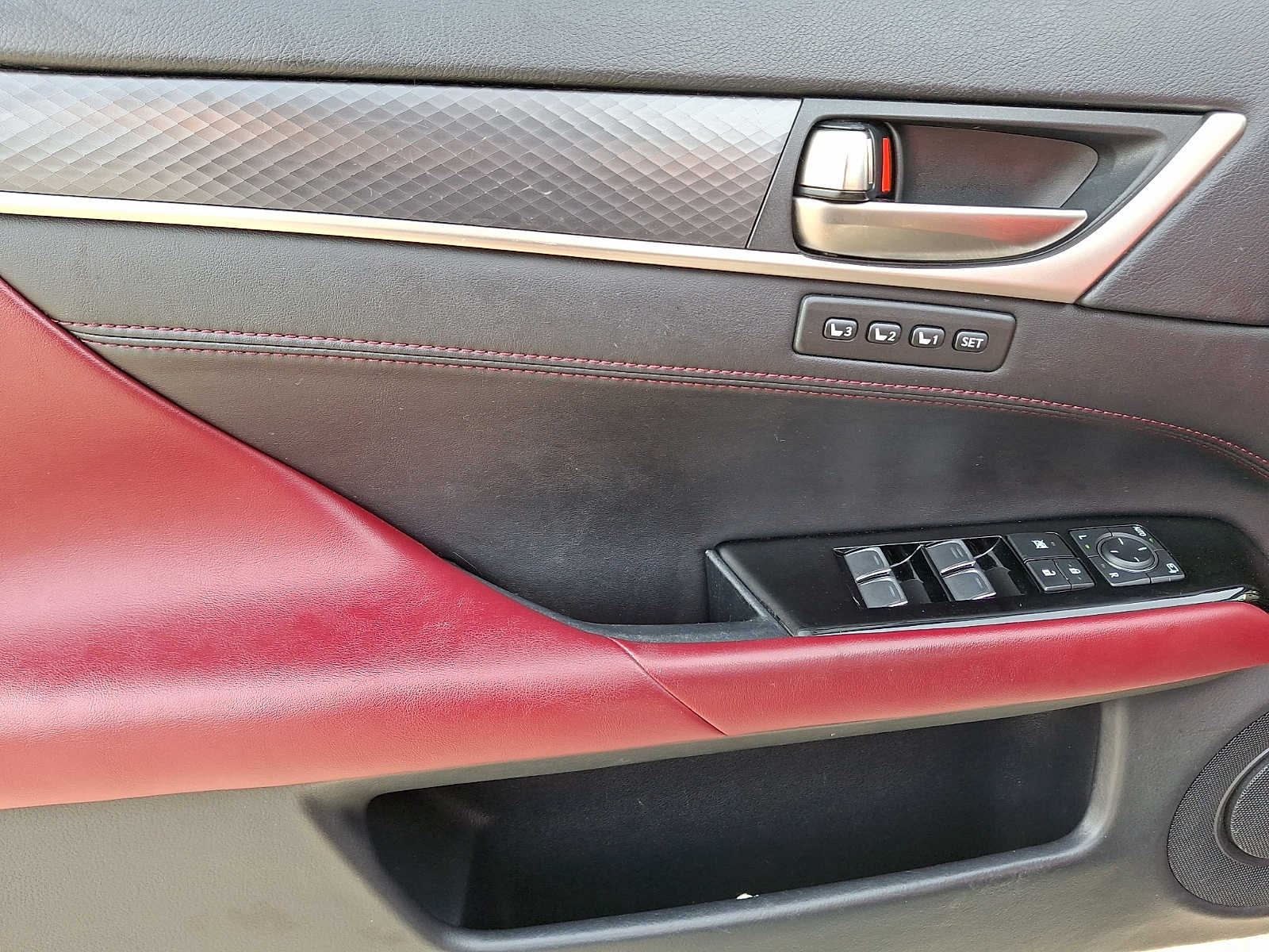 Thumbnail: 2019 Lexus GS - 8
