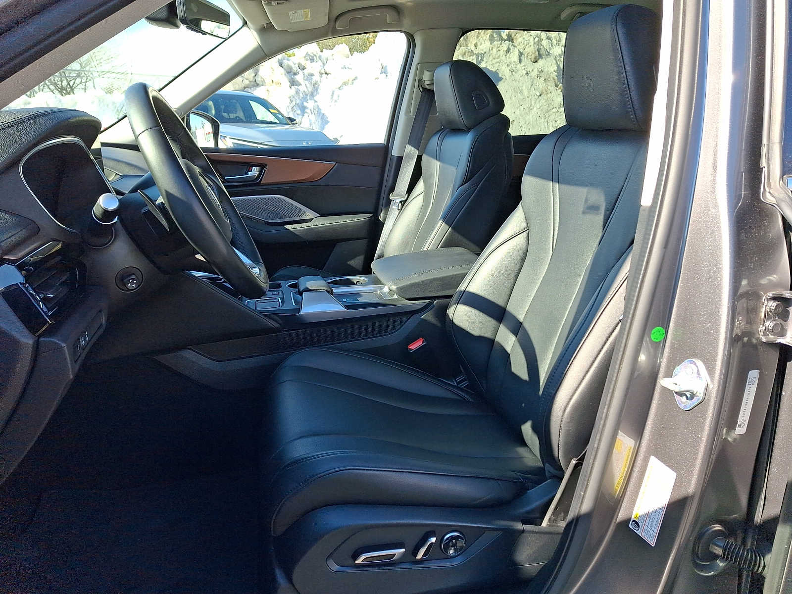 Thumbnail: 2022 Acura MDX - 11