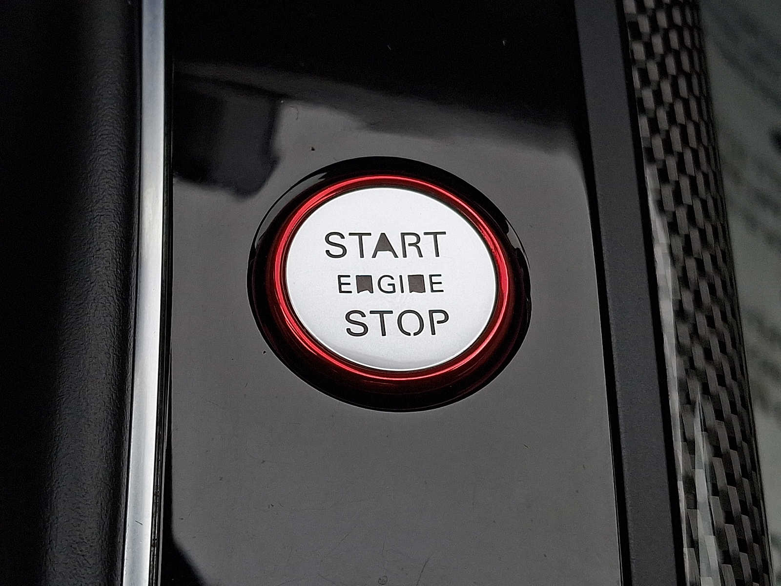 Thumbnail: 2013 Audi S6 - 21