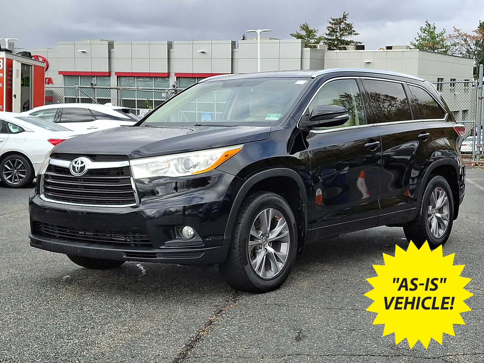 Thumbnail: 2014 Toyota Highlander - 1