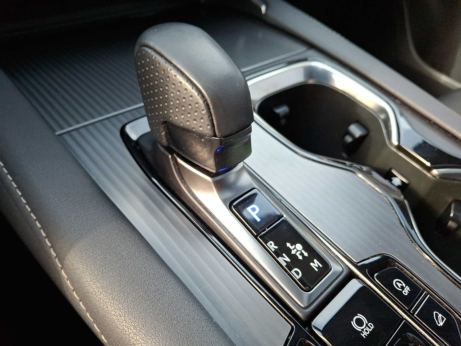 Thumbnail: 2024 Lexus RX - 12