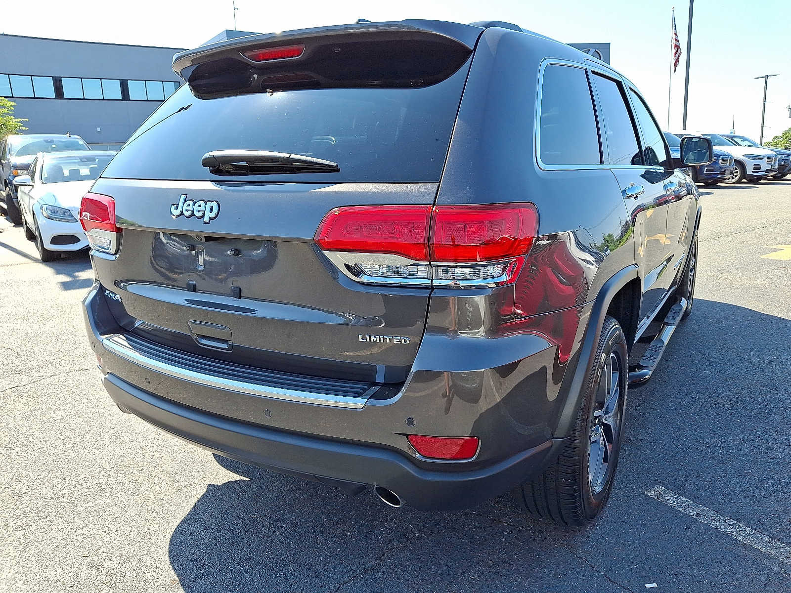 Thumbnail: 2019 Jeep Grand Cherokee - 4