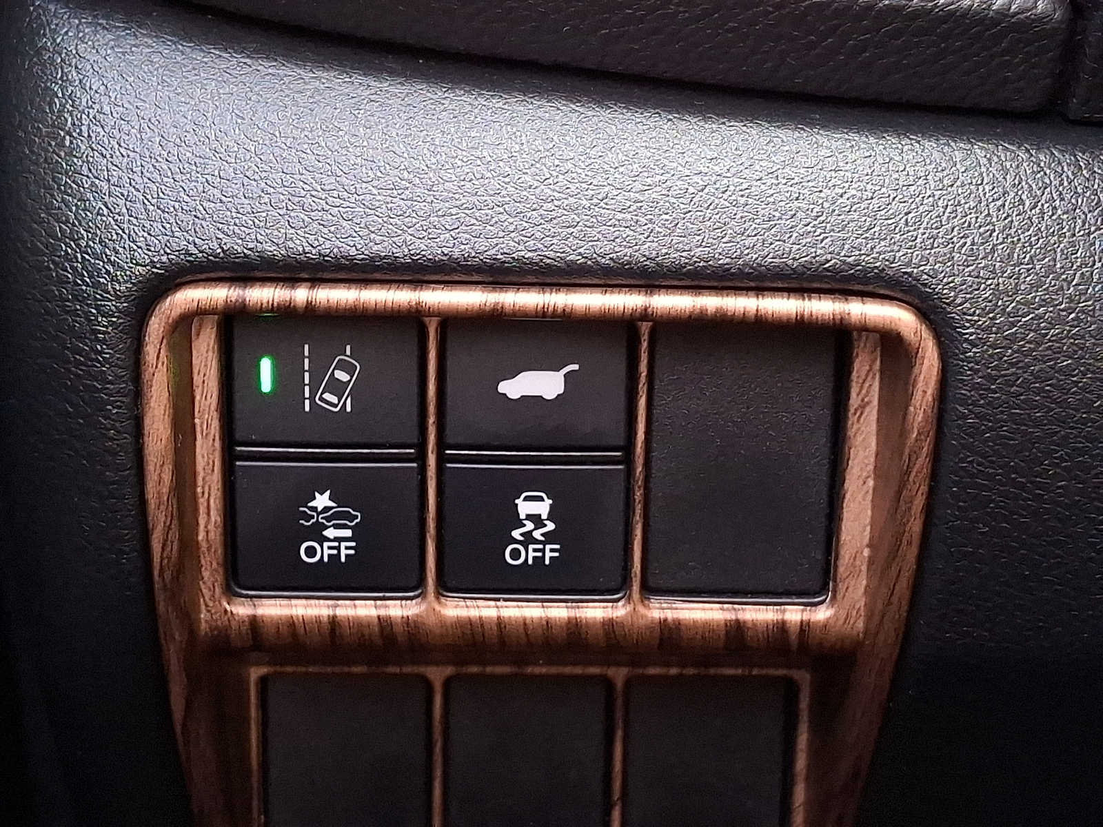 Thumbnail: 2018 Honda CR-V - 24