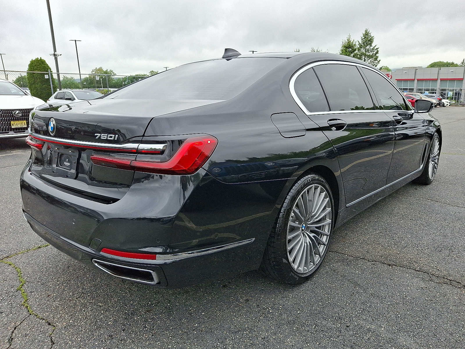 Thumbnail: 2022 BMW 7 Series - 4