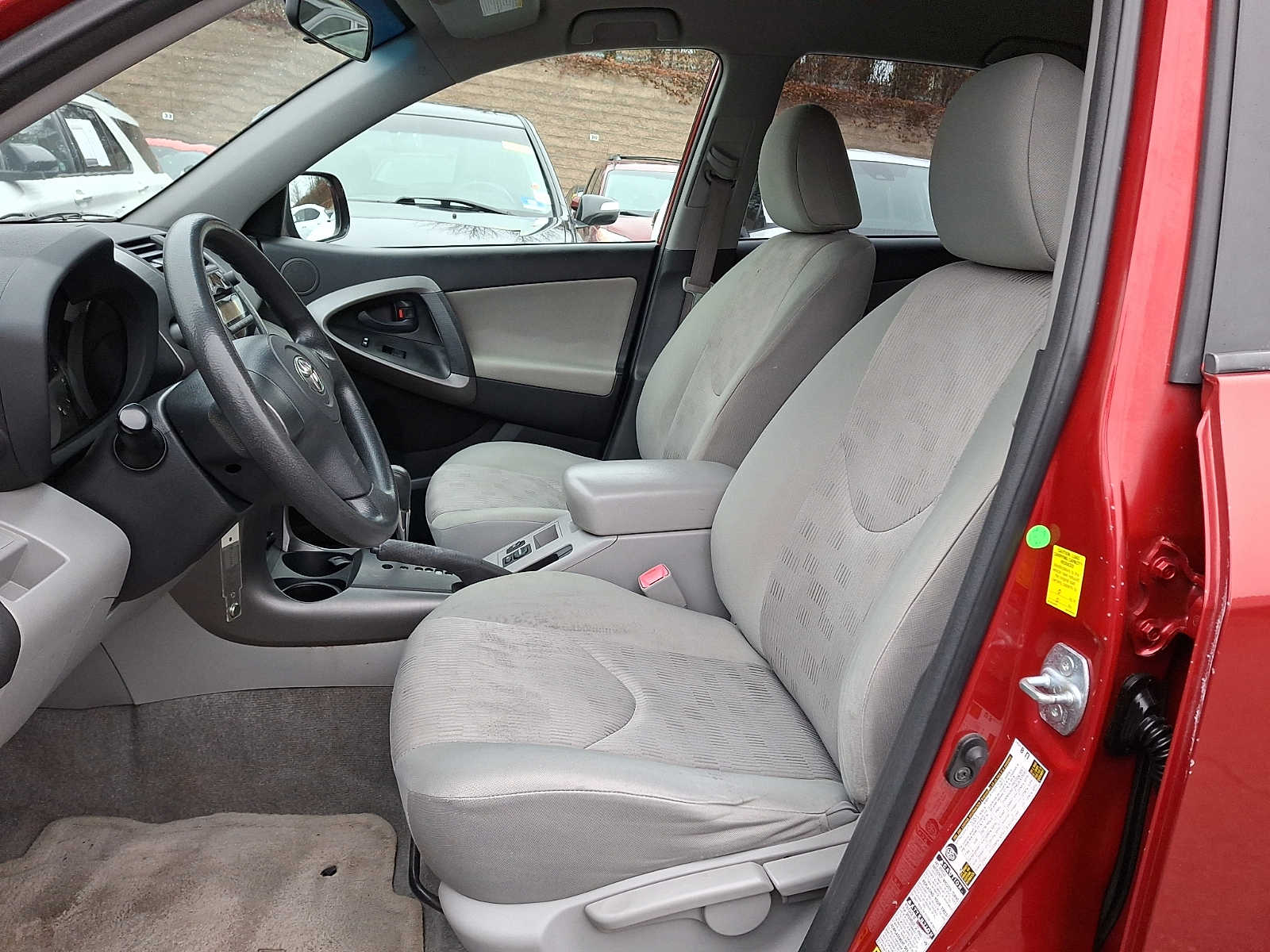 Thumbnail: 2010 Toyota RAV4 - 13