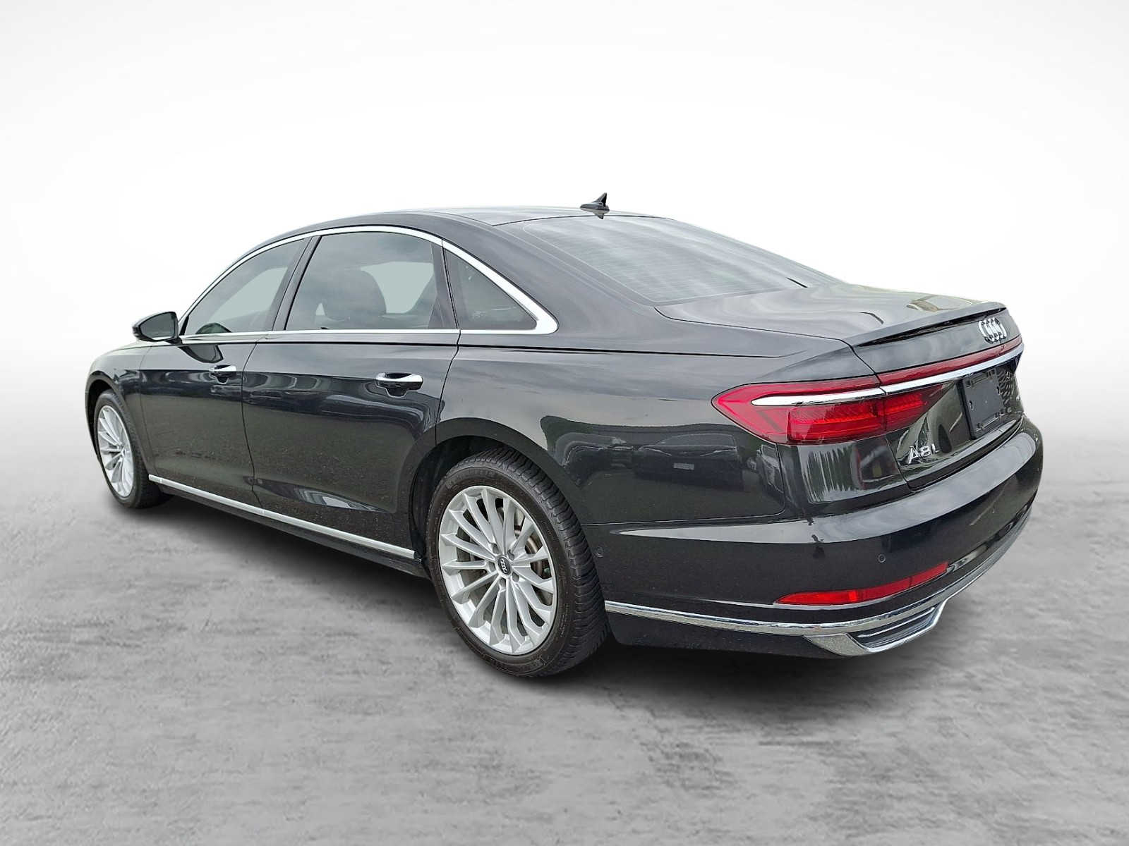 Thumbnail: 2019 Audi A8 - 6