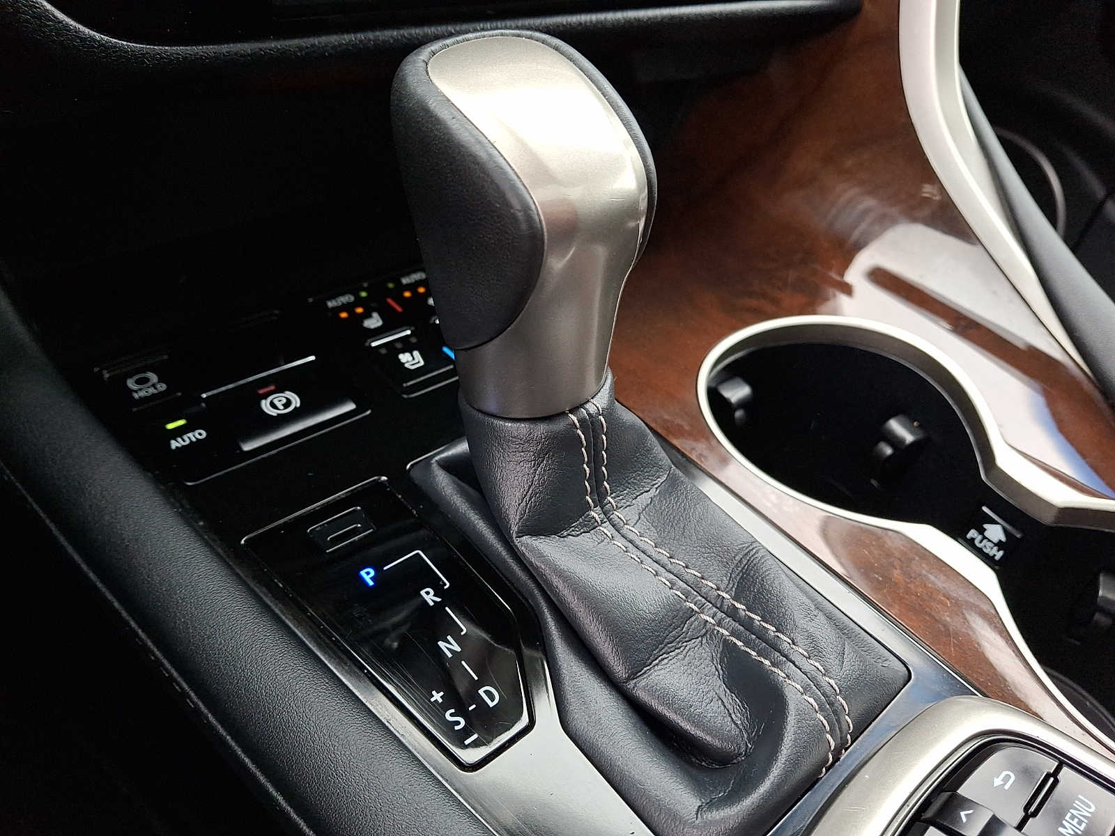 Thumbnail: 2016 Lexus RX - 14