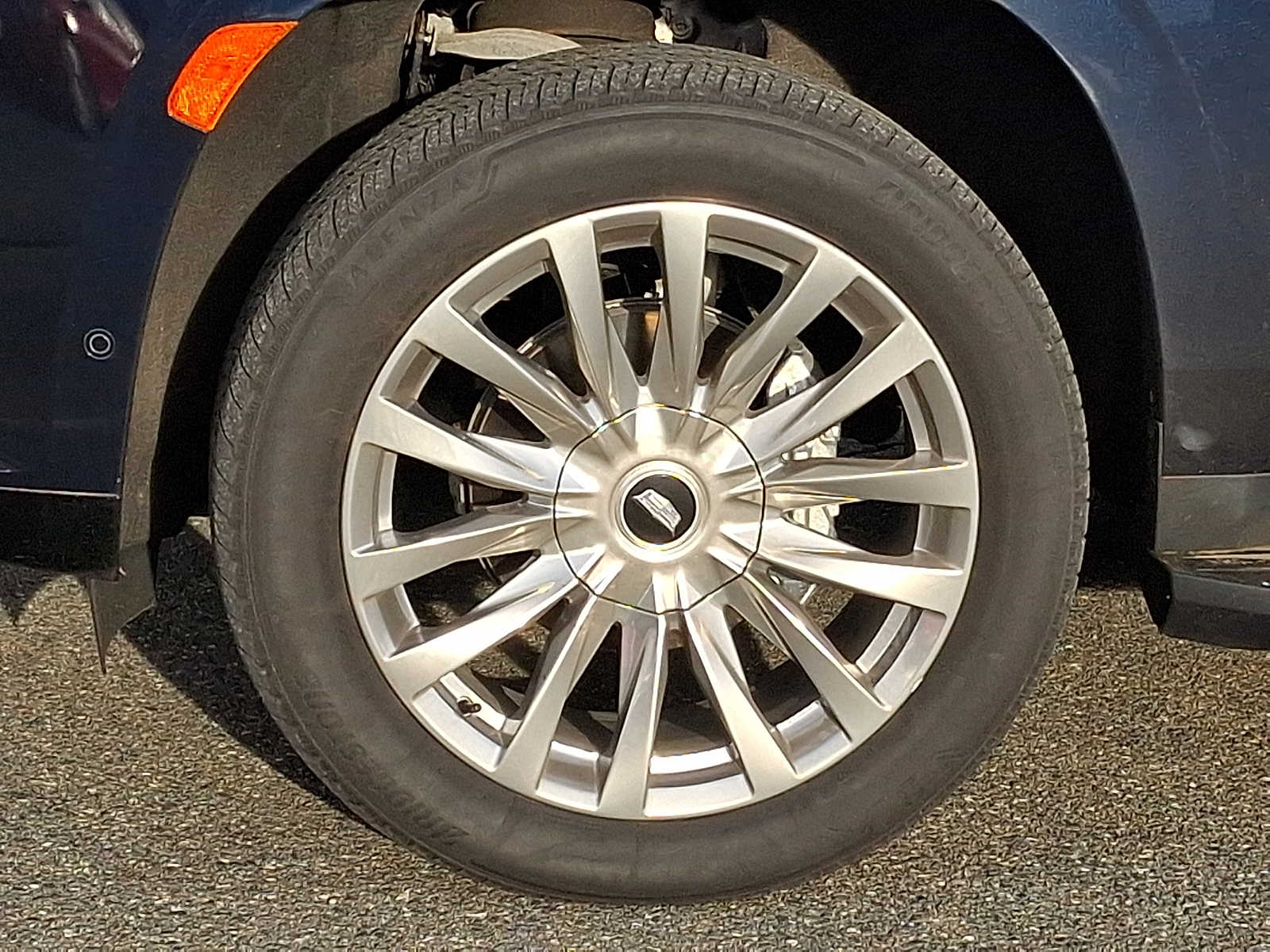 Thumbnail: 2022 Cadillac Escalade - 6